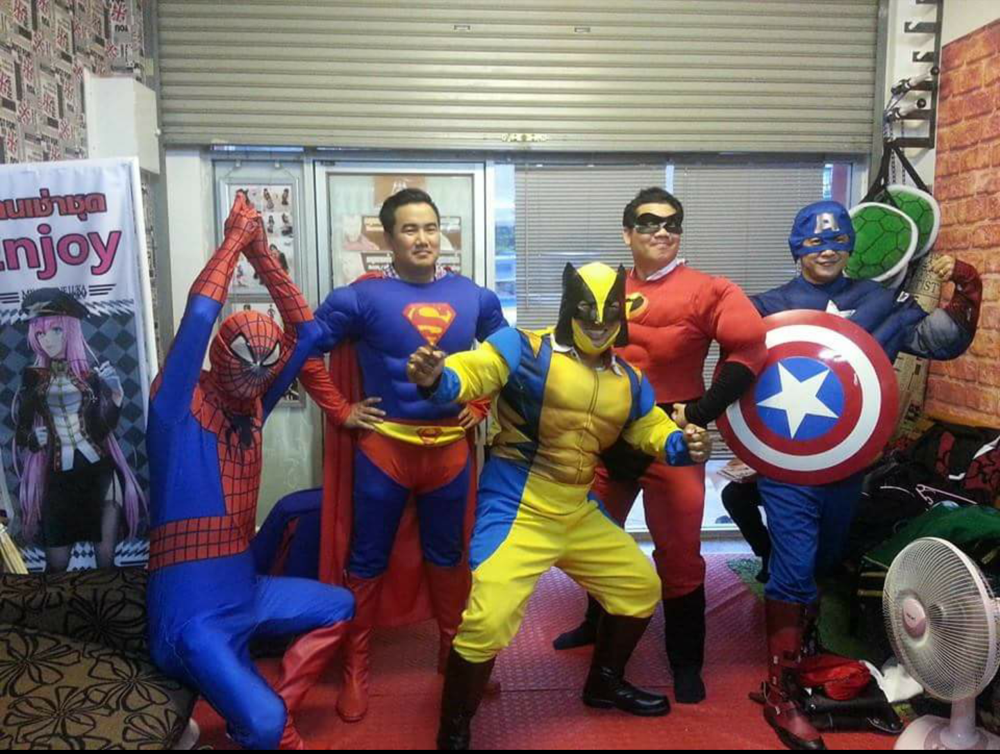 ชุดไอรอนแมน แบบกล้าม