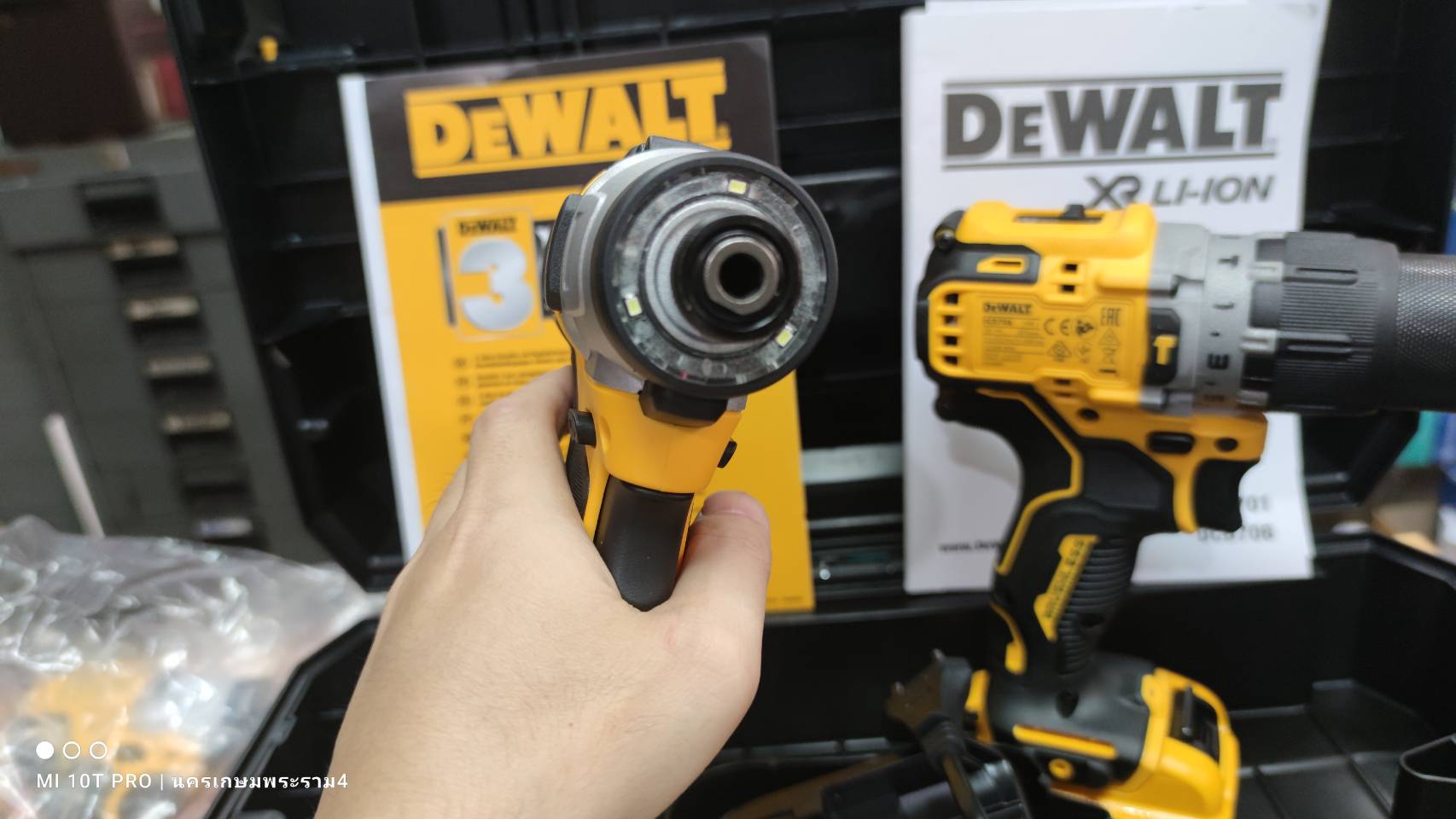 ชุดสว่านคอมโบ้12V DCK2111L2T DEWALT