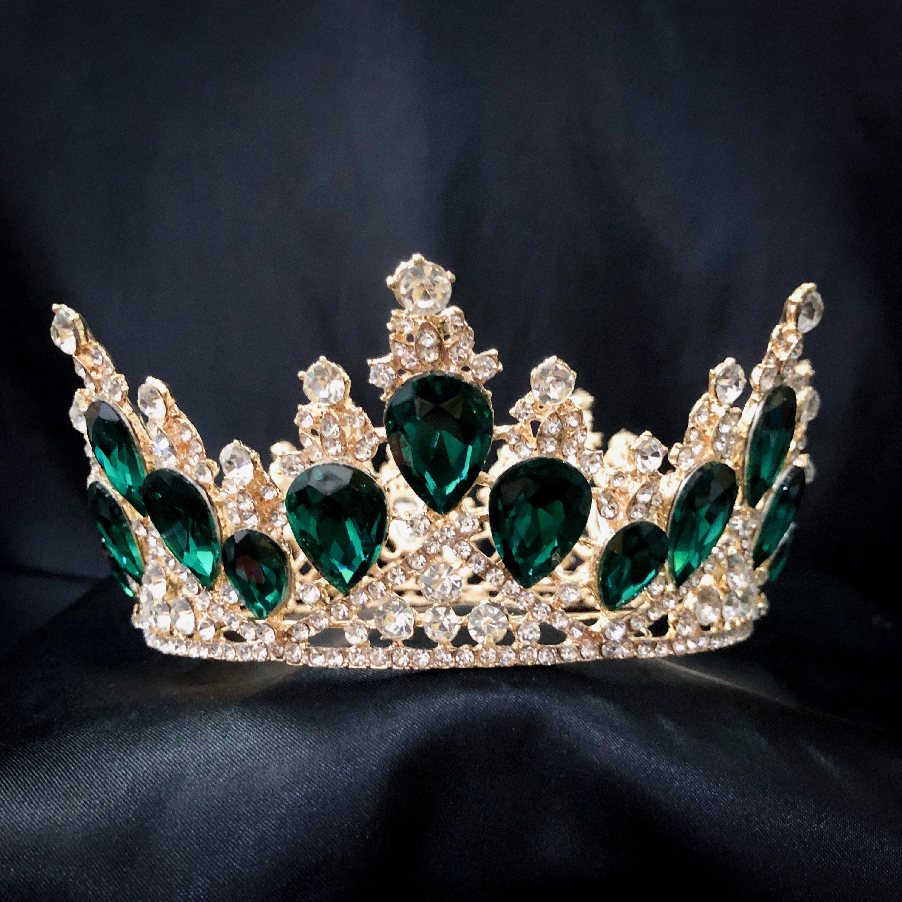 (พร้อมส่ง) มงกุฏ 049 เขียว-ทอง มงกุฎนางงาม มงกุฎประกวด งานดี เกรดพรีเมี่ยม จัดส่งจากไทย ไม่ต้องรอนาน