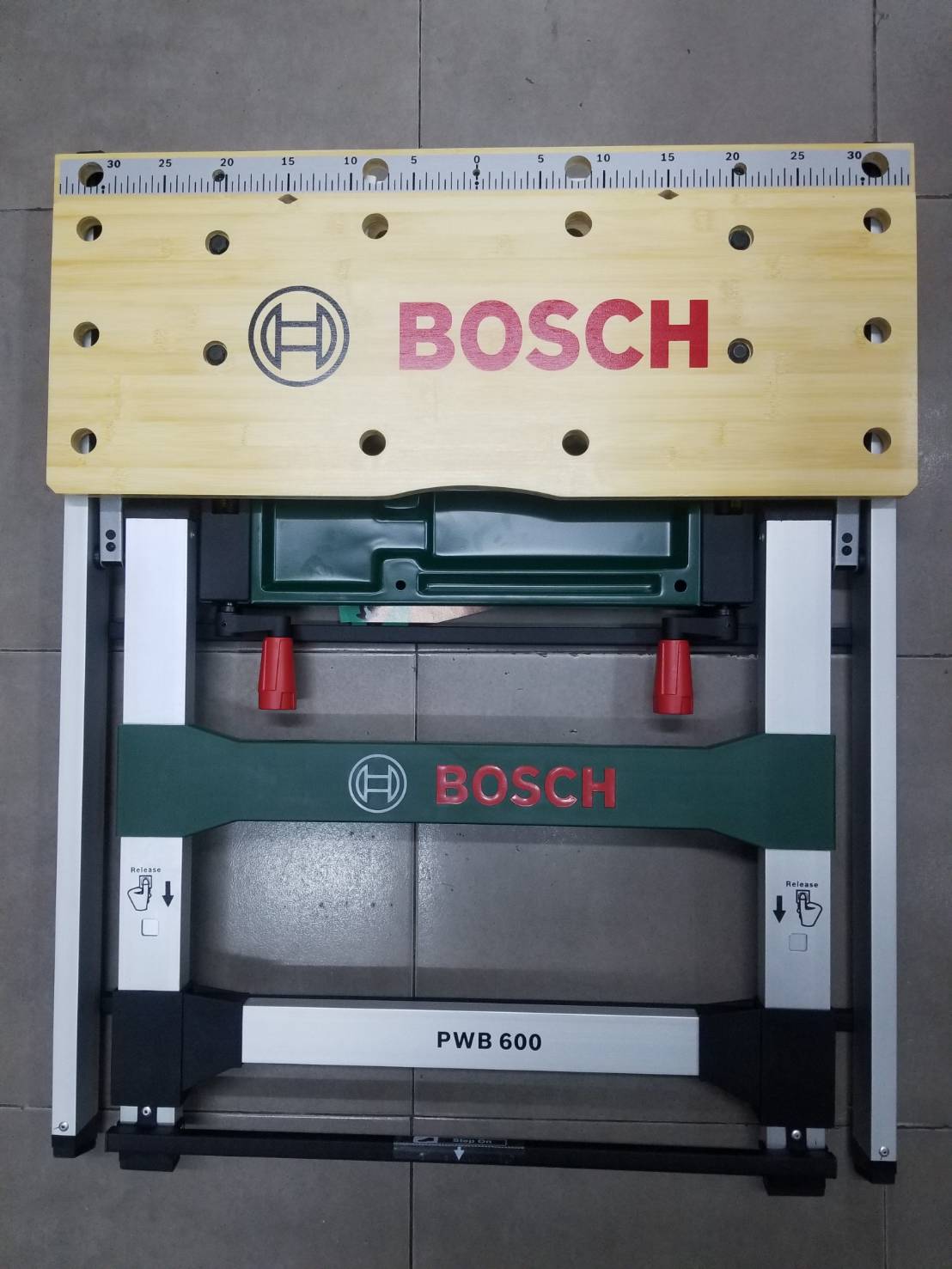 โต๊ะจับชิ้นงาน PWB600 BOSCH