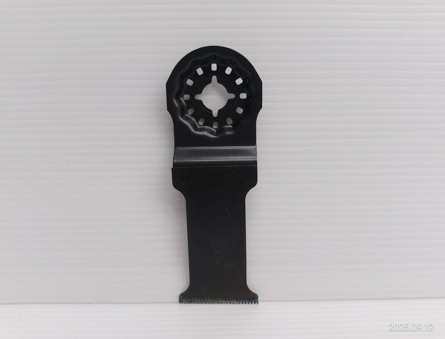 ใบมัลติทูล AIZ32AIB BOSCH 2608669074