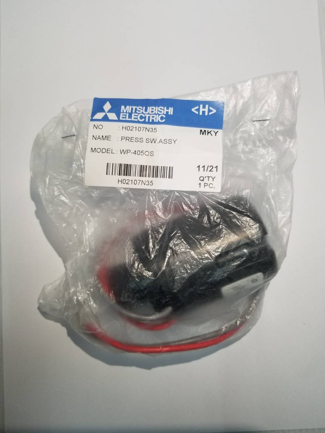 ออโต้สวิทซ์ปั้มน้ำ On 2.4 / Off 2.8 MITSUBISHI แท้