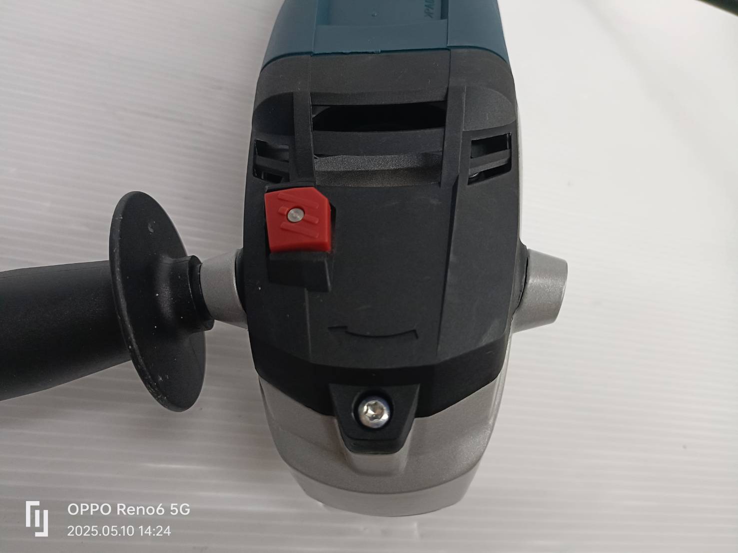 เครื่องขัดสี GPO12CE BOSCH