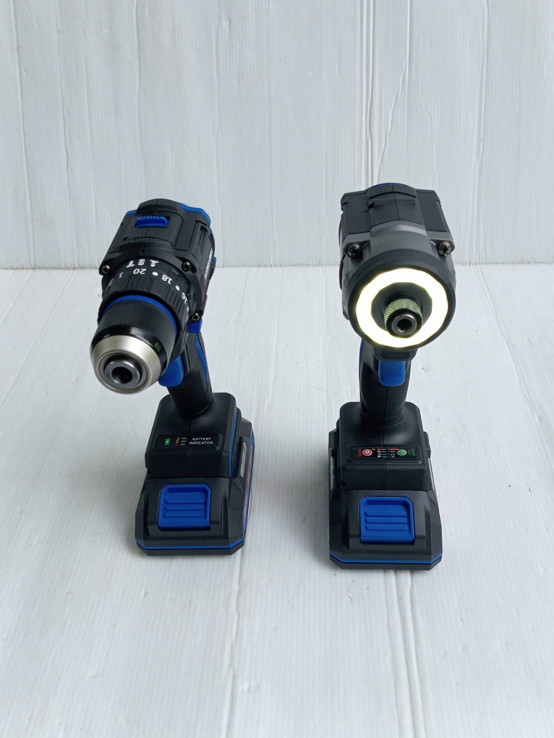 TEXUS BULL รุ่น TX-8240 ชุดสว่านกระแทกและไขควงกระแทกไร้สาย 20V. พร้อมแบตเตอรี่ x2.0Ah 2ก้อน