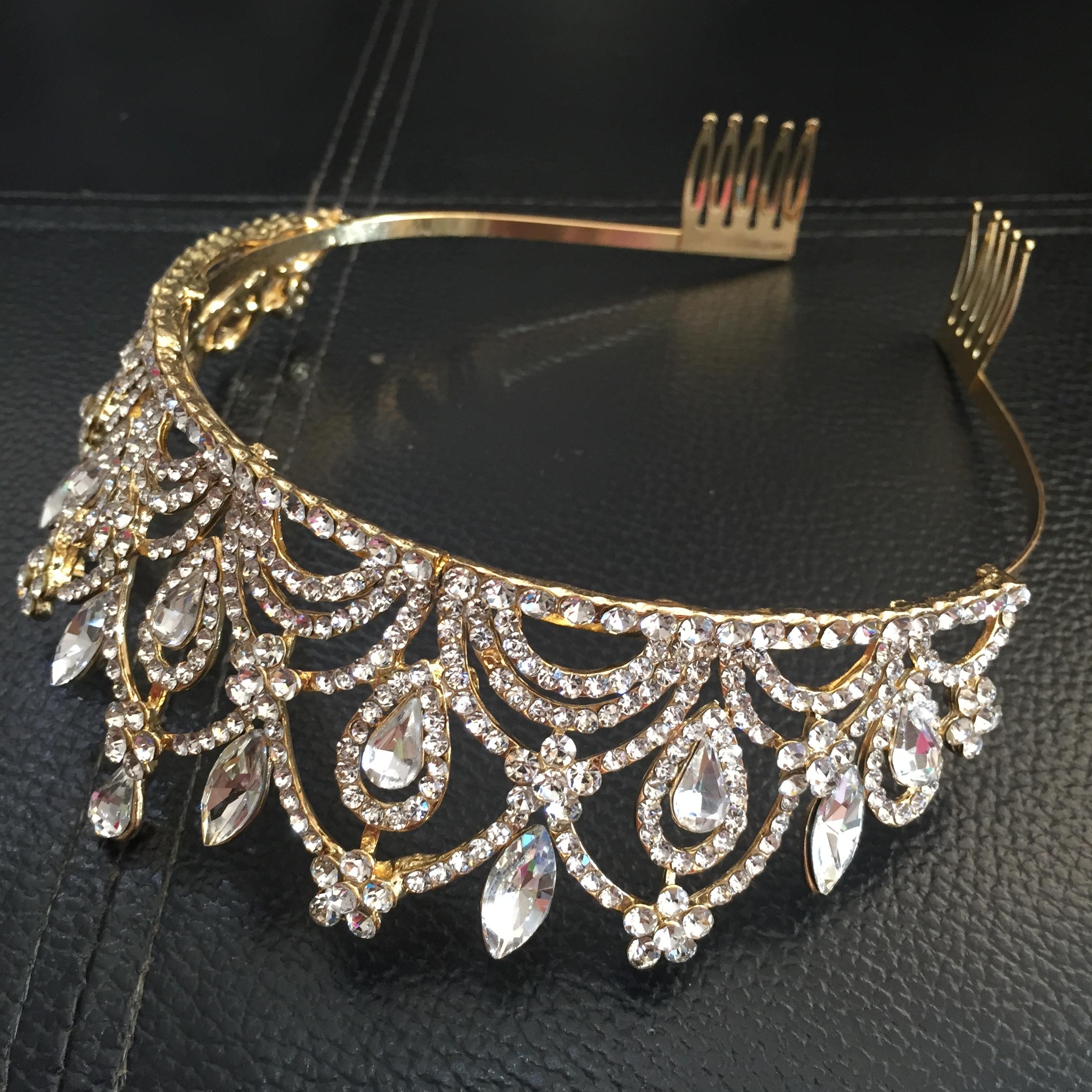 (พร้อมส่ง) เทียร่า 149 สีทอง