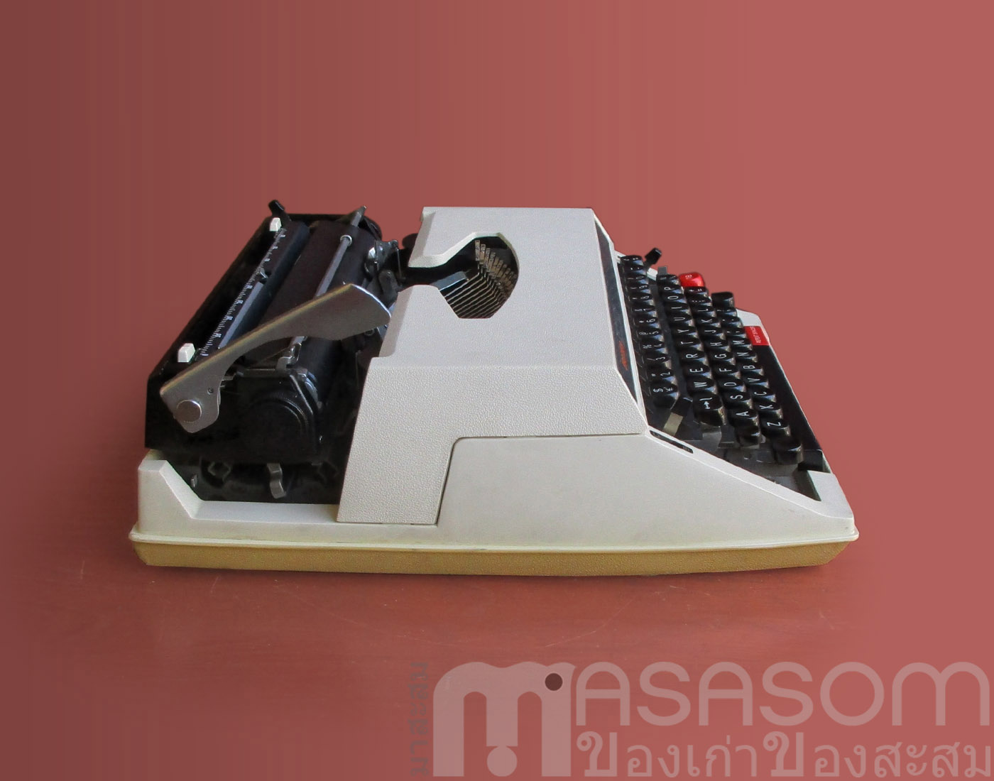 พิมพ์ดีดกระเป๋าหิ้วBrother