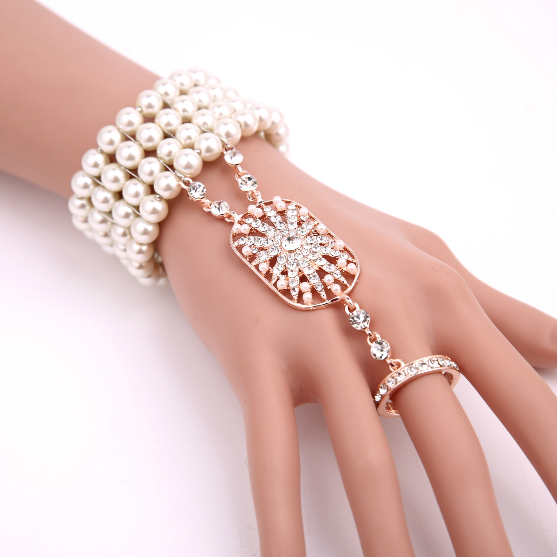 สร้อยข้อมือสไตล์แกสบี้ สีโรสโกลด์
