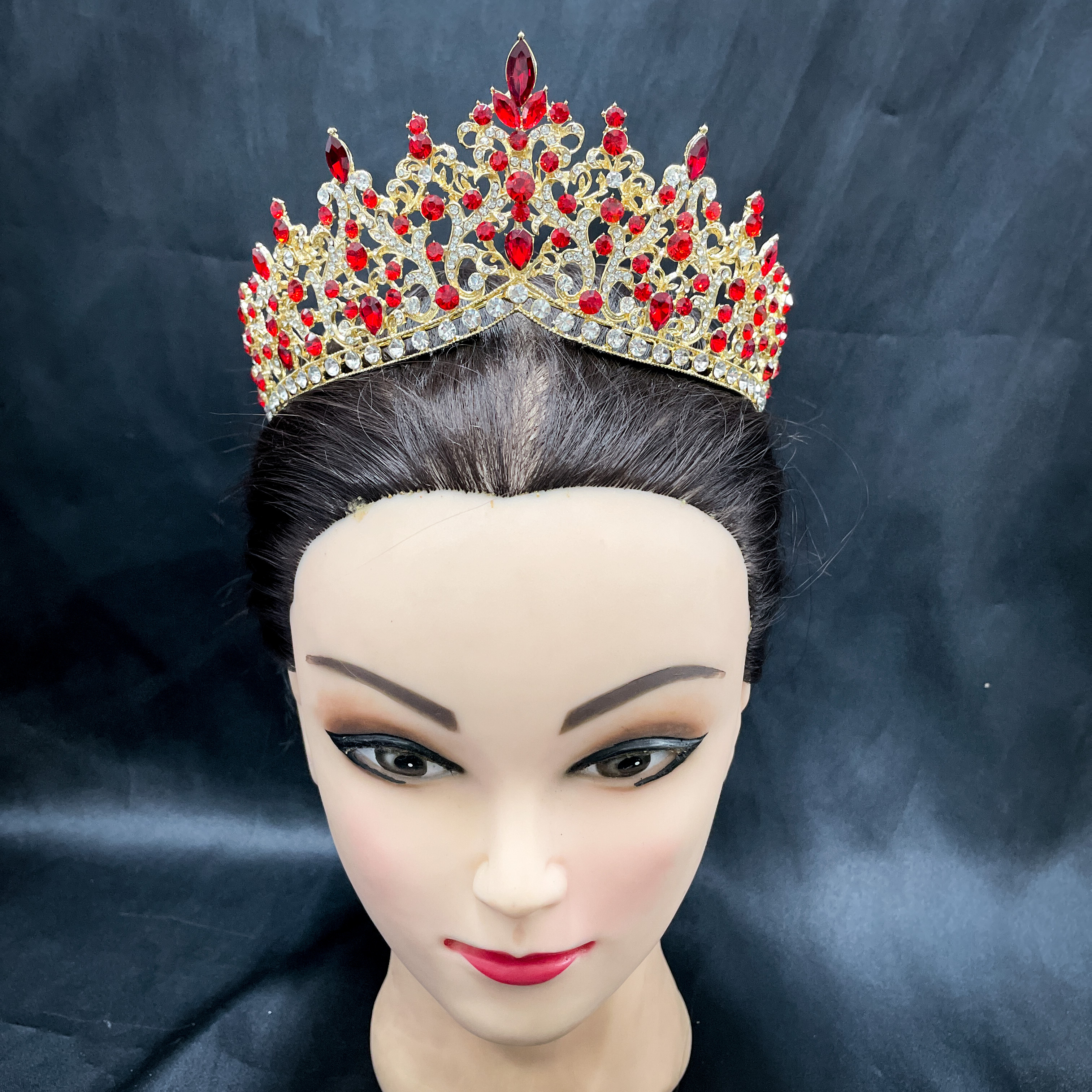 (พร้อมส่ง) เทียร่า 340 สีแดง งานสวย ปราณีต QCเพชรทุกเม็ด สินค้าพร้อมส่งจากไทย