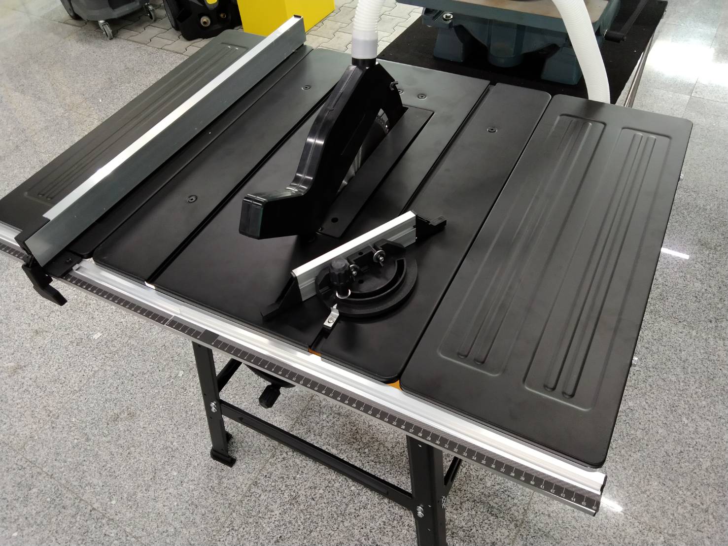 โต๊ะเลื่อยวงเดือน10" TS10SL POLO