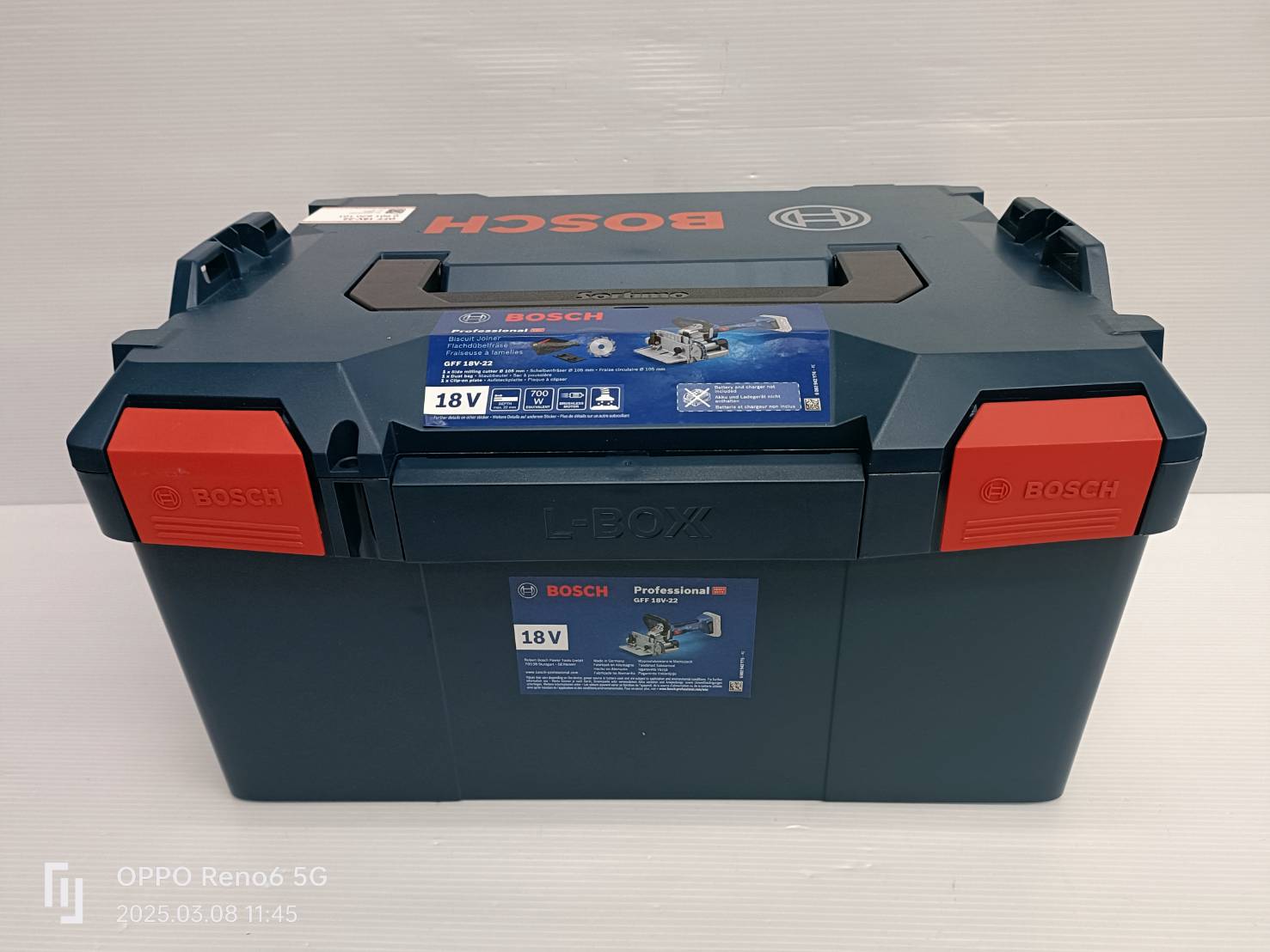 เครื่องเข้าลิ้น/เดือย GFF18V-22 Professional BOSCH SOLO 0601620101