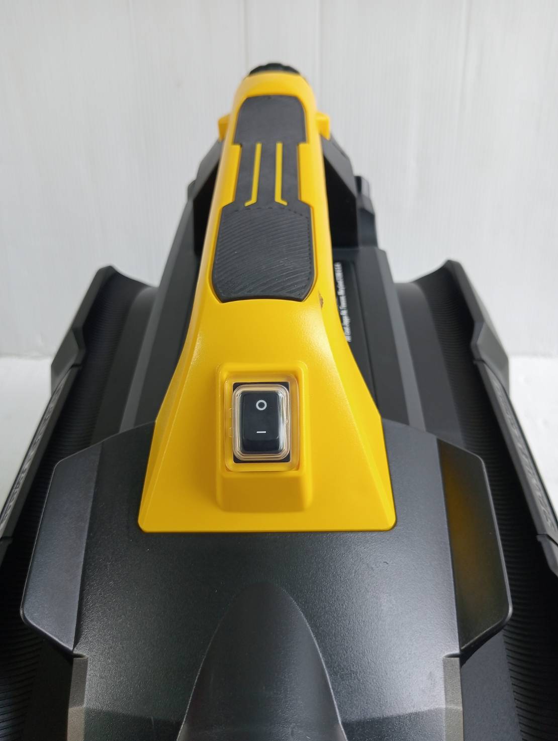 เครื่องดูดฝุ่นไร้สาย20V รุ่น SCV002 STANLEY (เครื่องเปล่า)