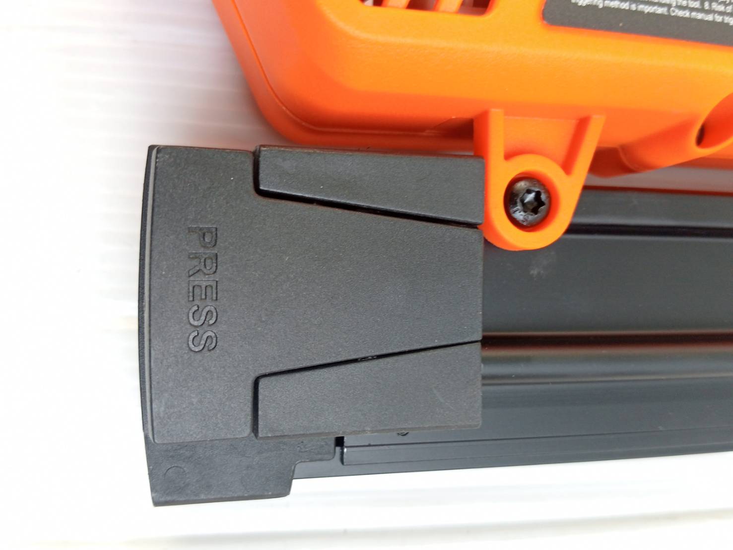 เครื่องยิงตะปู20V 2-IN-1 INF-P635PNB PUMPKIN 50483 (เครื่องเปล่า)