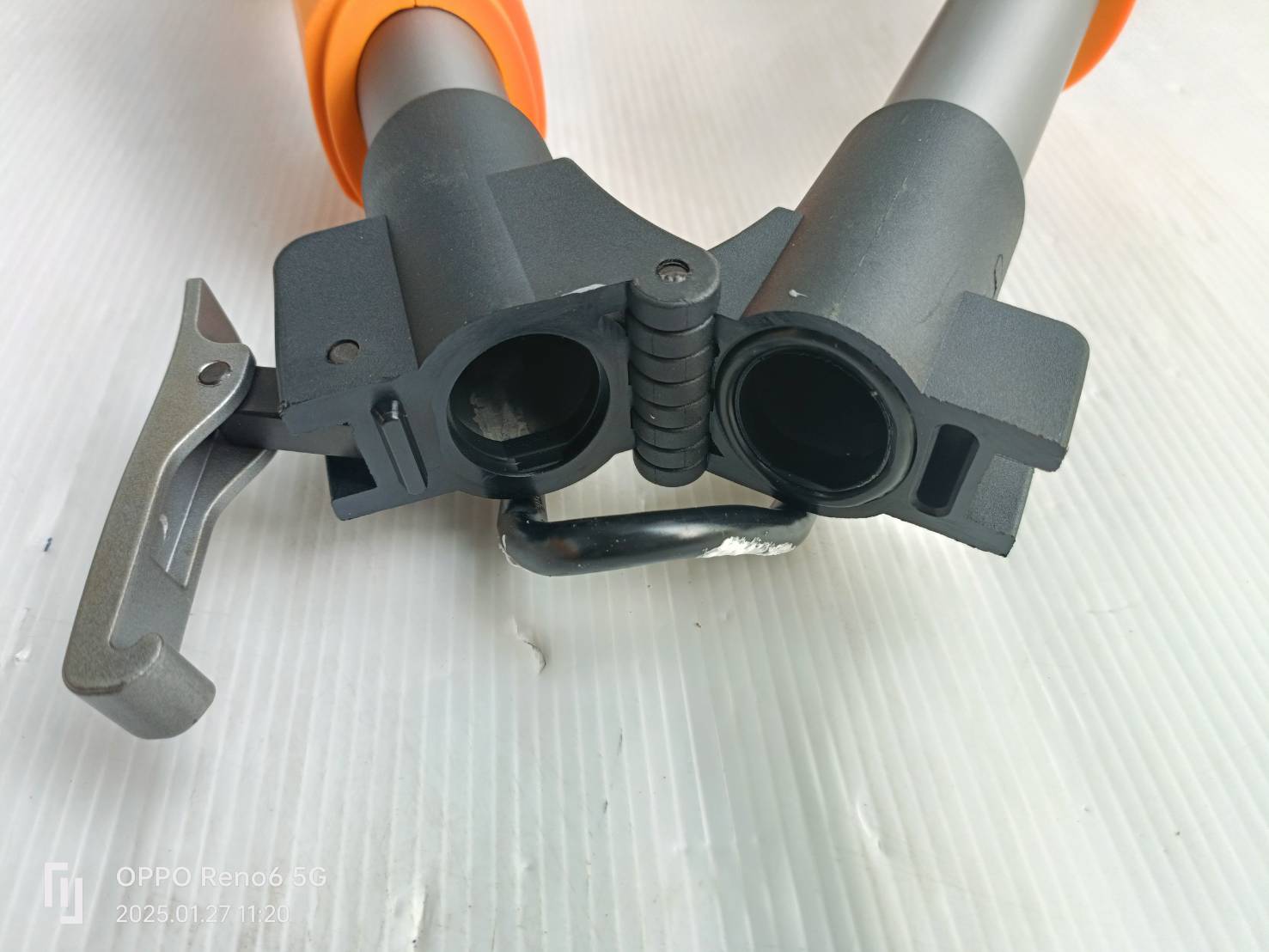 เครื่องขัดผนัง9" DWS10501 INGCO