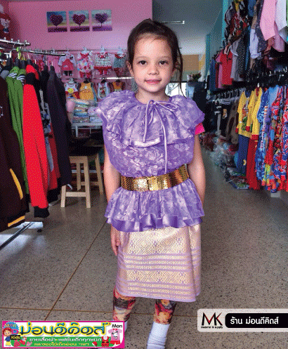 อุปกรณ์ร้านขายเสื้อผ้า