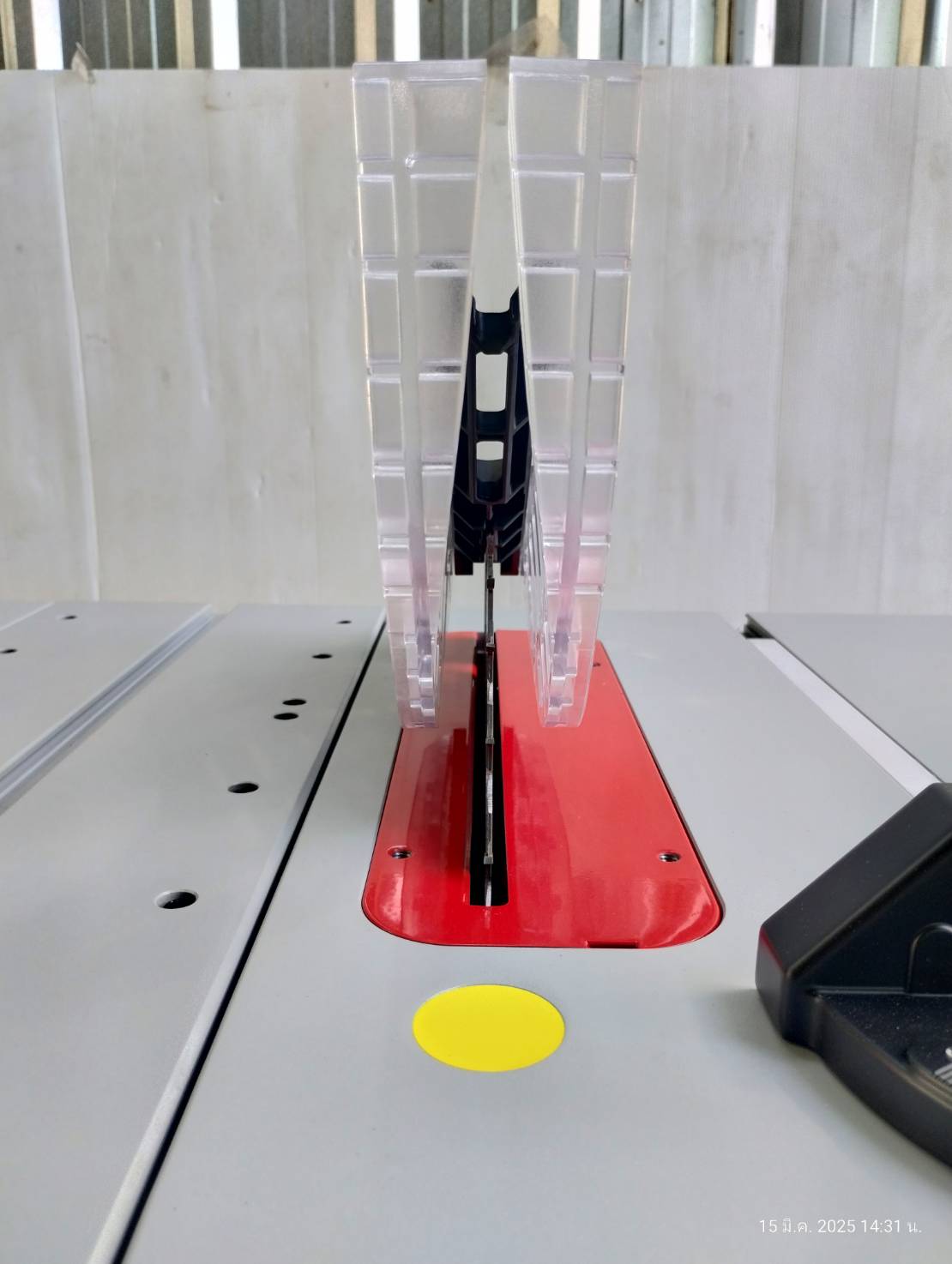 โต๊ะเลื่อยวงเดือน10" GTS10XC BOSCH