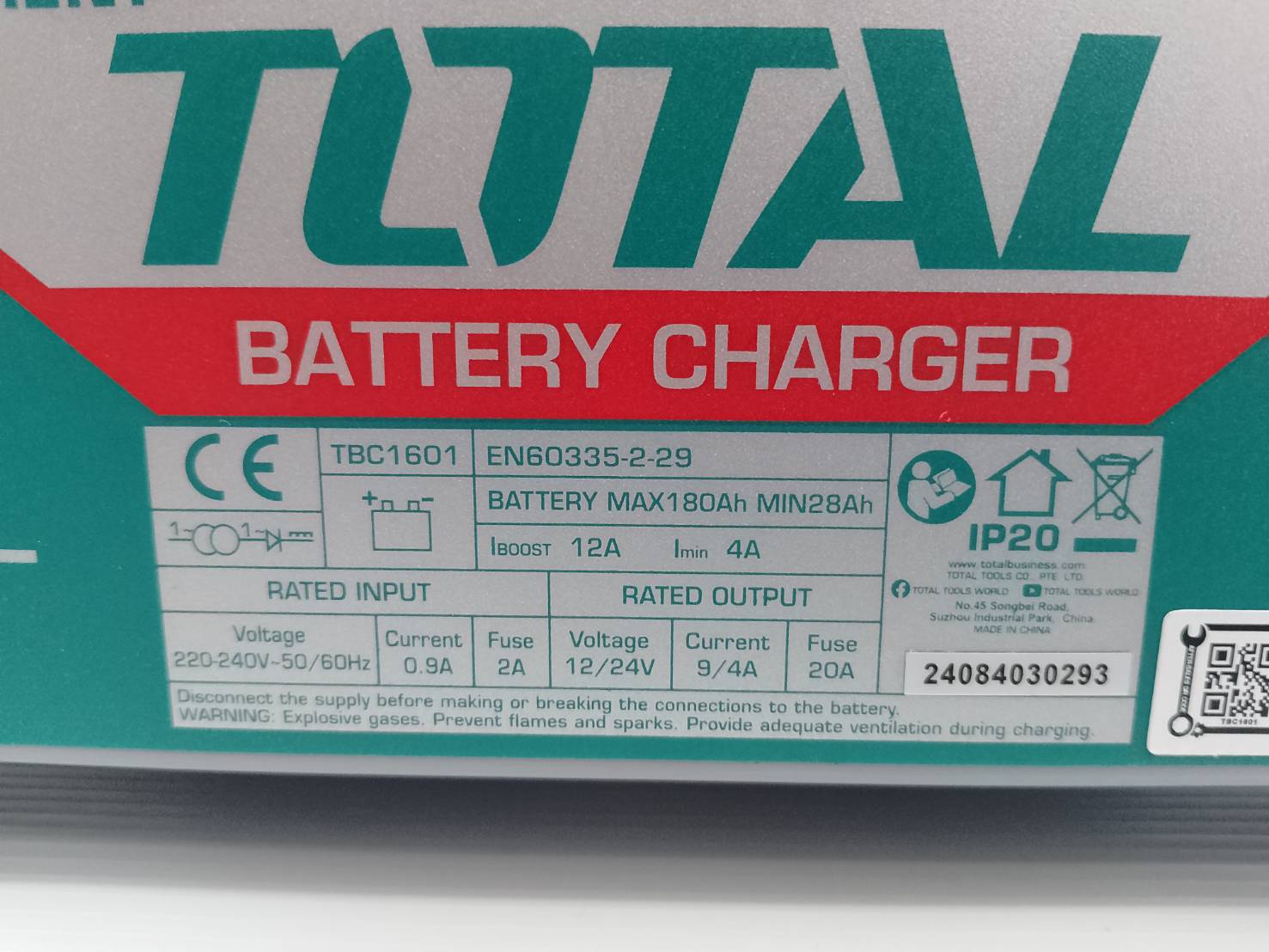 TOTAL เครื่องชาร์จแบตเตอรี่ 12V / 24V รุ่น TBC1601