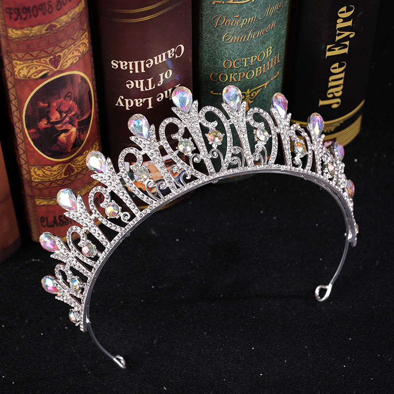 (พร้อมส่ง) เทียร่า 003 สีเงิน มงกุฎนางงาม มงกุฎเจ้าหญิง งานสวย ปราณีต QCเพชรทุกเม็ด สินค้าพร้อมส่งจากไทย