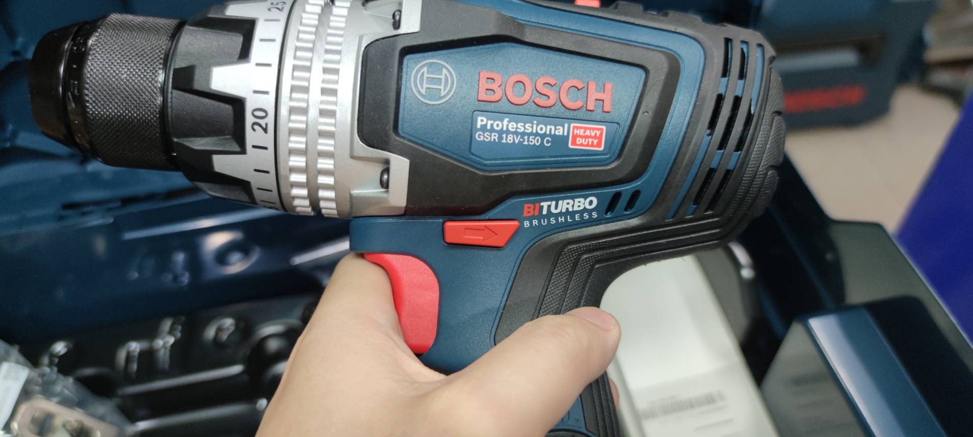 สว่านไขควงไร้สาย GSR18V-150C BOSCH SOLO