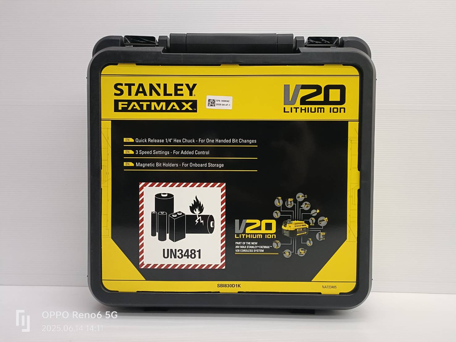 STANLEY ไขควงกระแทกไร้สายไร้แปรงถ่านV20 SBI830D1K-B1