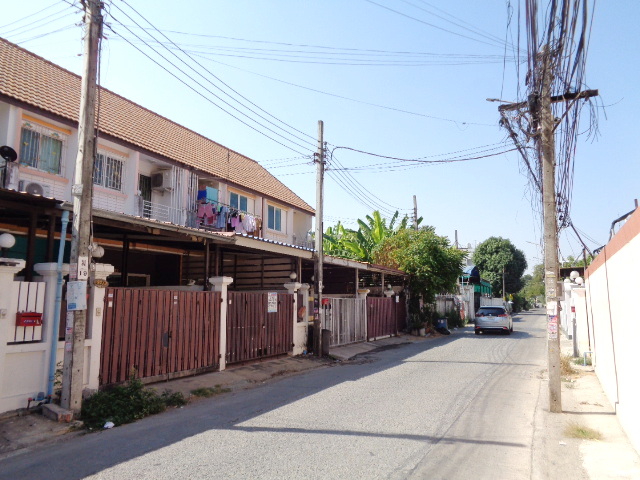 🚩H1228 ขายทาวน์เฮ้าส์ 21 ตารางวา ใกล้รถไฟฟ้าสายสีชมพู สถานีเศรษฐบุตรบำเพ็ญ เพียง 3 กม. แขวงบางชัน เขตคลองสามวา