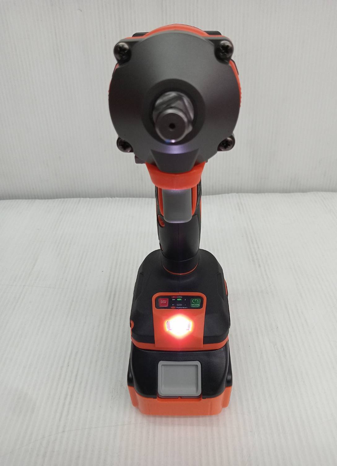 คอมโบ้สว่านกระแทก+บล็อกกระแทก INF-IMDIW-422CK PUMPKIN 50296