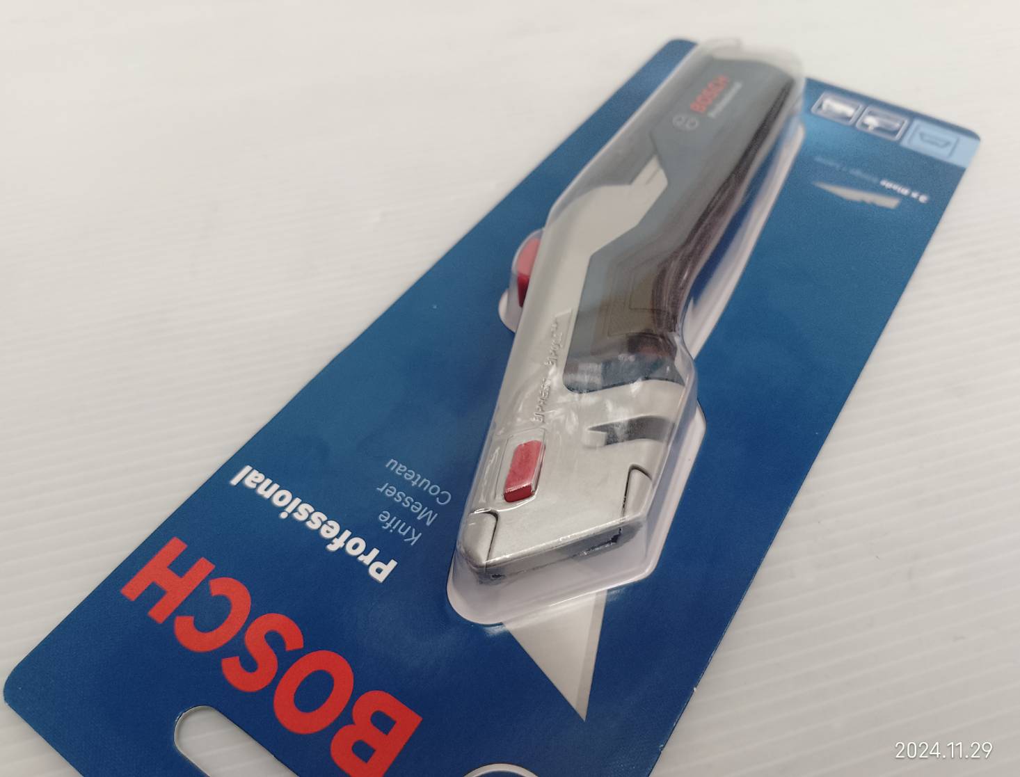 มีดตัดพรมอเนกประสงค์ Professional BOSCH 1600A01V3H