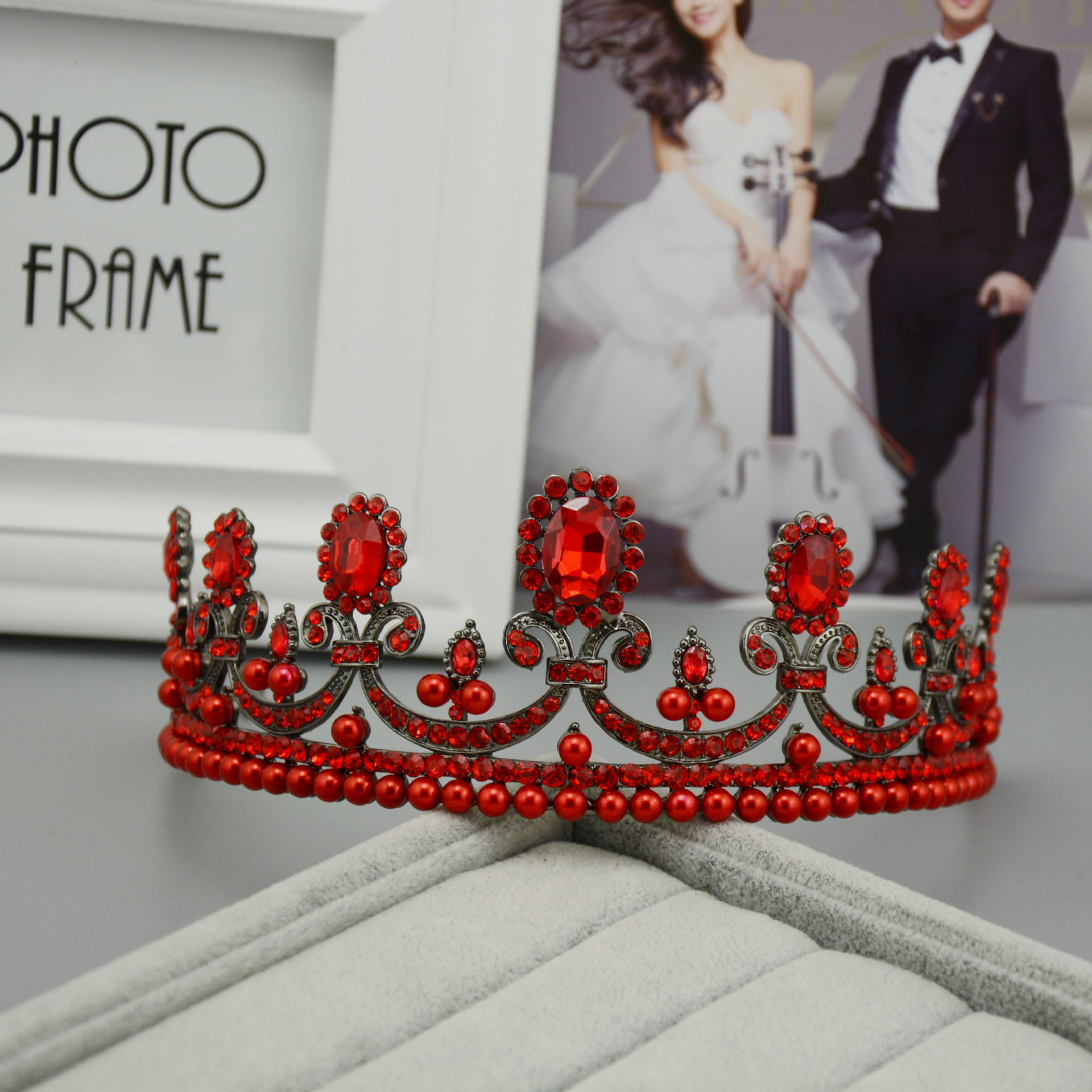 (พร้อมส่ง) เทียร่า 059 สีแดงล้วน