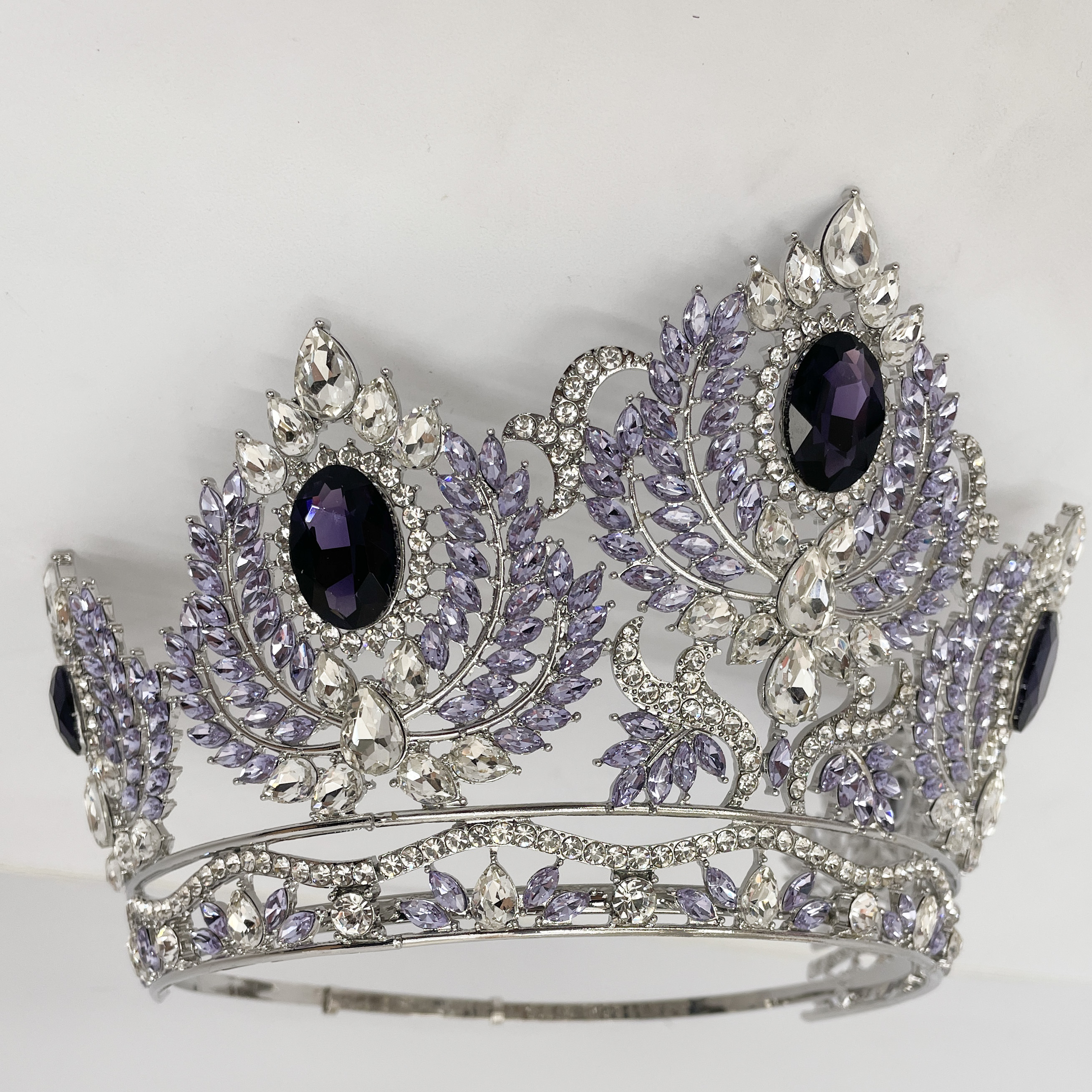 (พร้อมส่ง) มงกุฏ 089 สีม่วง มงกุฎนางงาม มงกุฎเพชร มงกุฎประกวด สินค้าพร้อมส่ง ไม่ต้องรอนาน งานพรีเมี่ยม