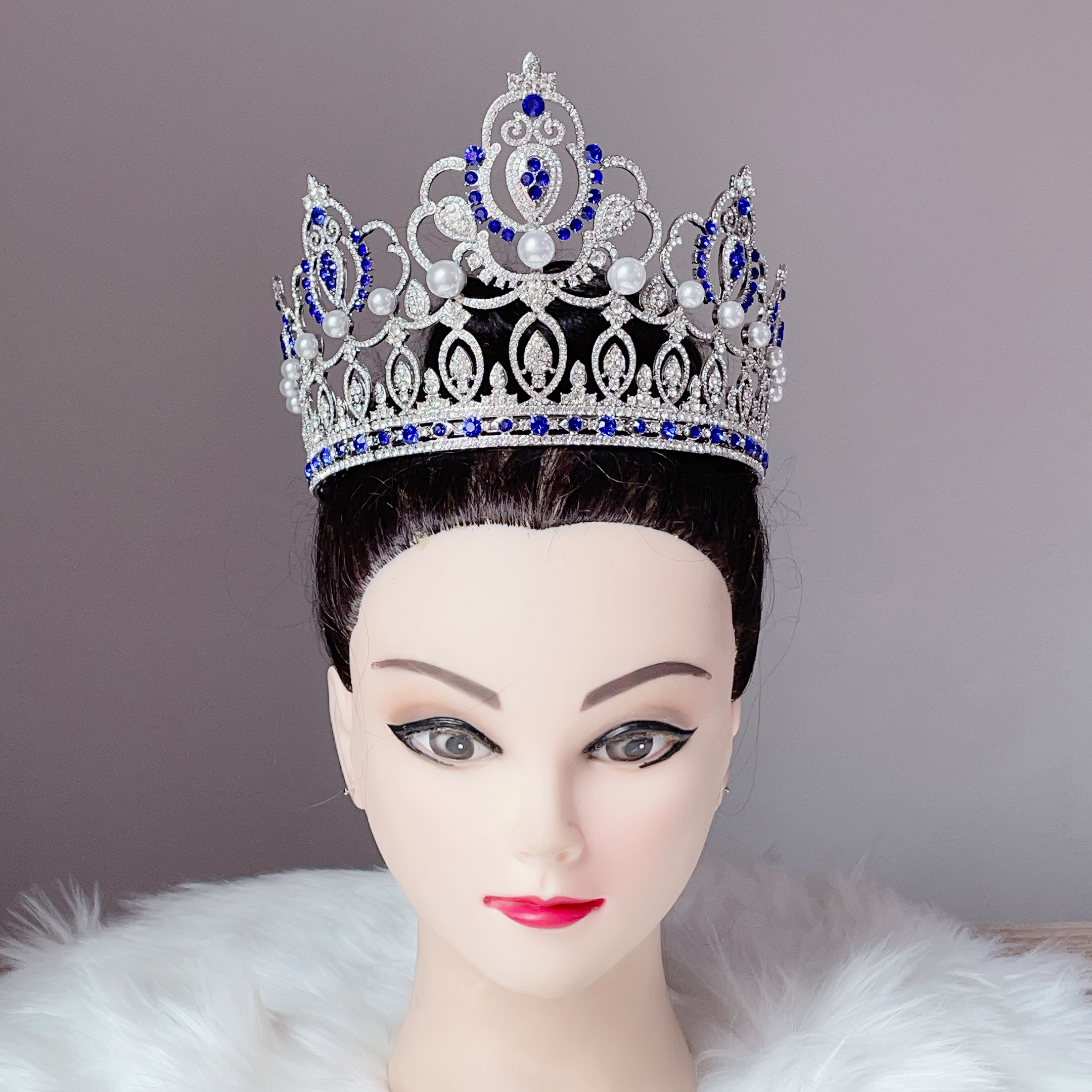 (พร้อมส่ง) มงกุฏ 092 สีน้ำเงิน มงกุฎนางงาม มงกุฎเพชร มงกุฎประกวด สินค้าพร้อมส่ง ไม่ต้องรอนาน งานพรีเมี่ยม