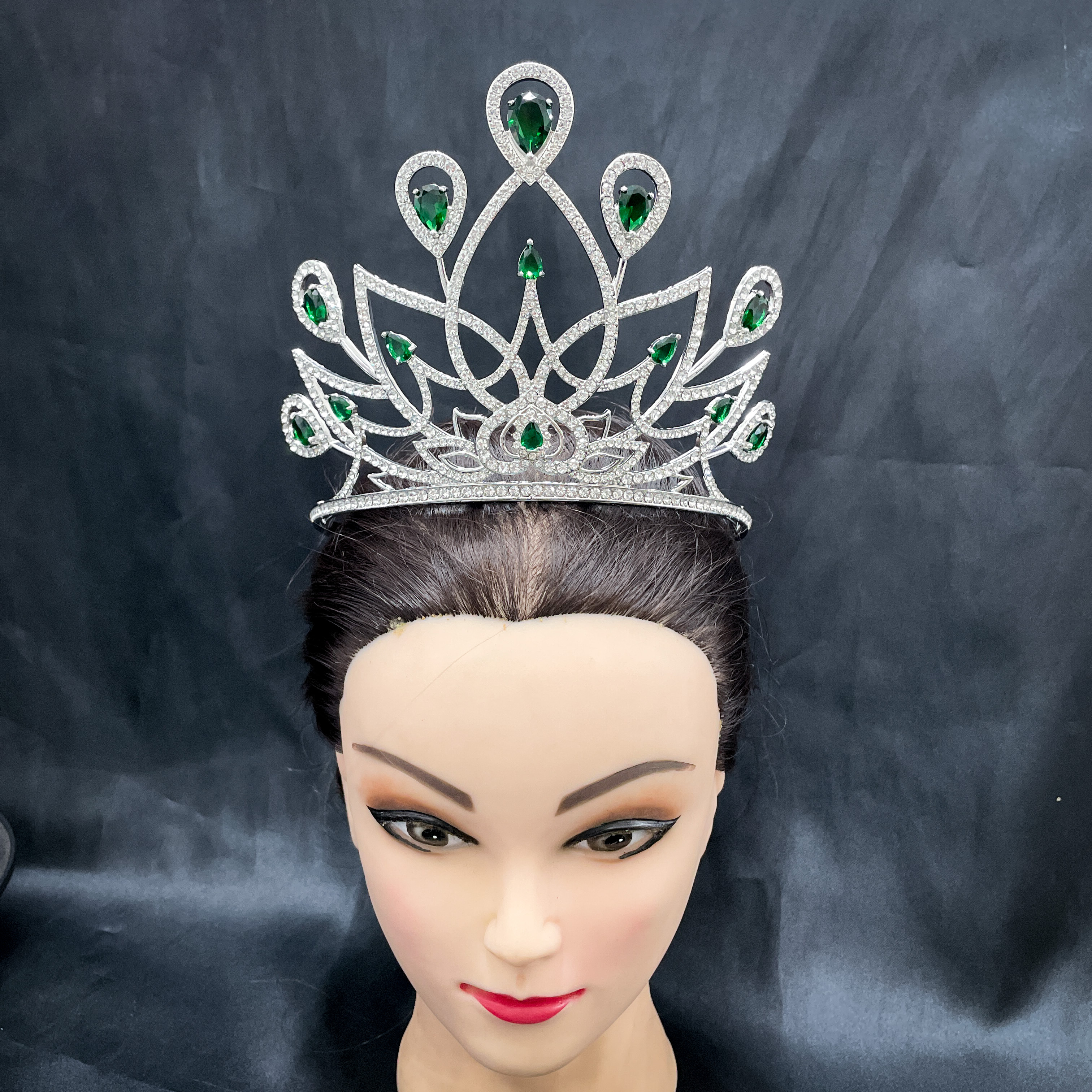 (พร้อมส่งจากไทย) มงกุฏ 094 สีเขียว มงกุฎนางงาม มงกุฎเพชร มงกุฎประกวด สินค้าพร้อมส่ง ไม่ต้องรอนาน งานพรีเมี่ยม