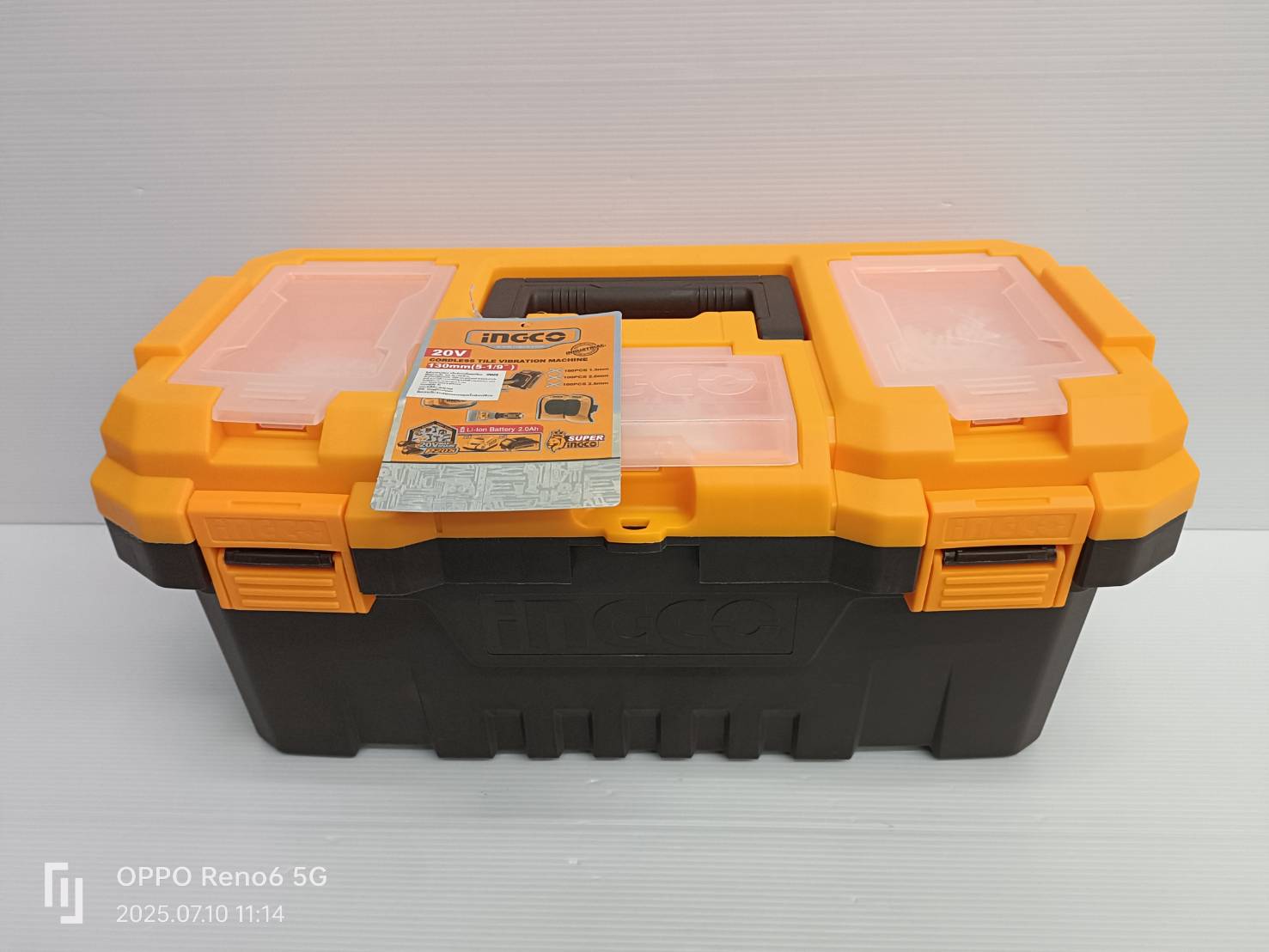 INGCO เครื่องดูดสั่นกระเบื้อง20V CTVLI20015 ครบชุดพร้อมกล่อง