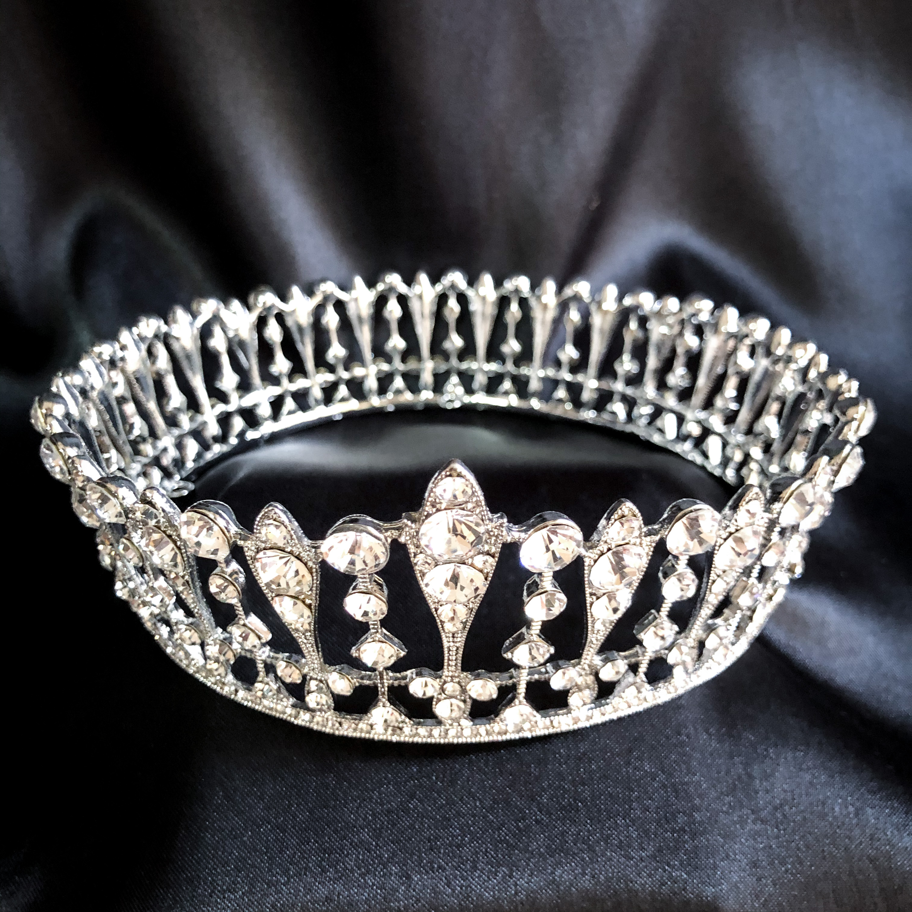 (พร้อมส่ง) มงกุฏ 073