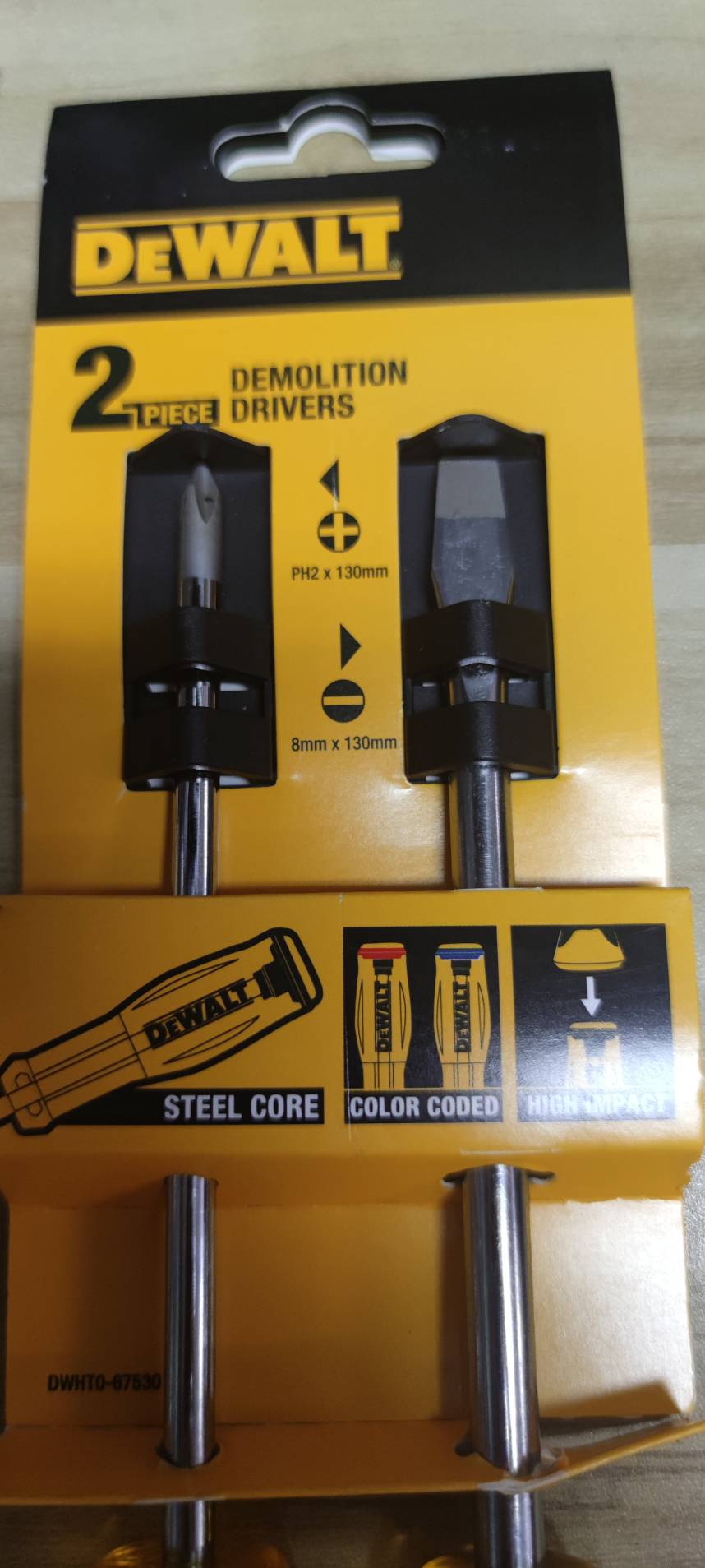 ไขควงตอก2ตัวชุด แฉกและแบน130มม. DWHT0-67530 DEWALT