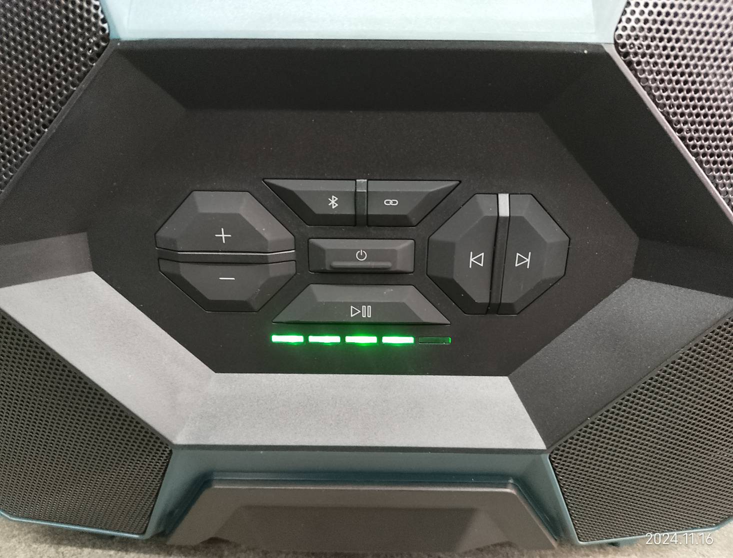 ลำโพง บลูทูธ GPB18V-6C Professional BOSCH 06014A6000