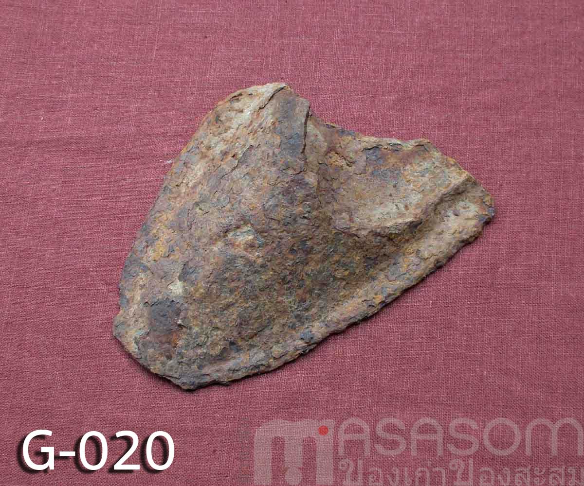 ผานไถโบราณอายุกว่าร้อยปี