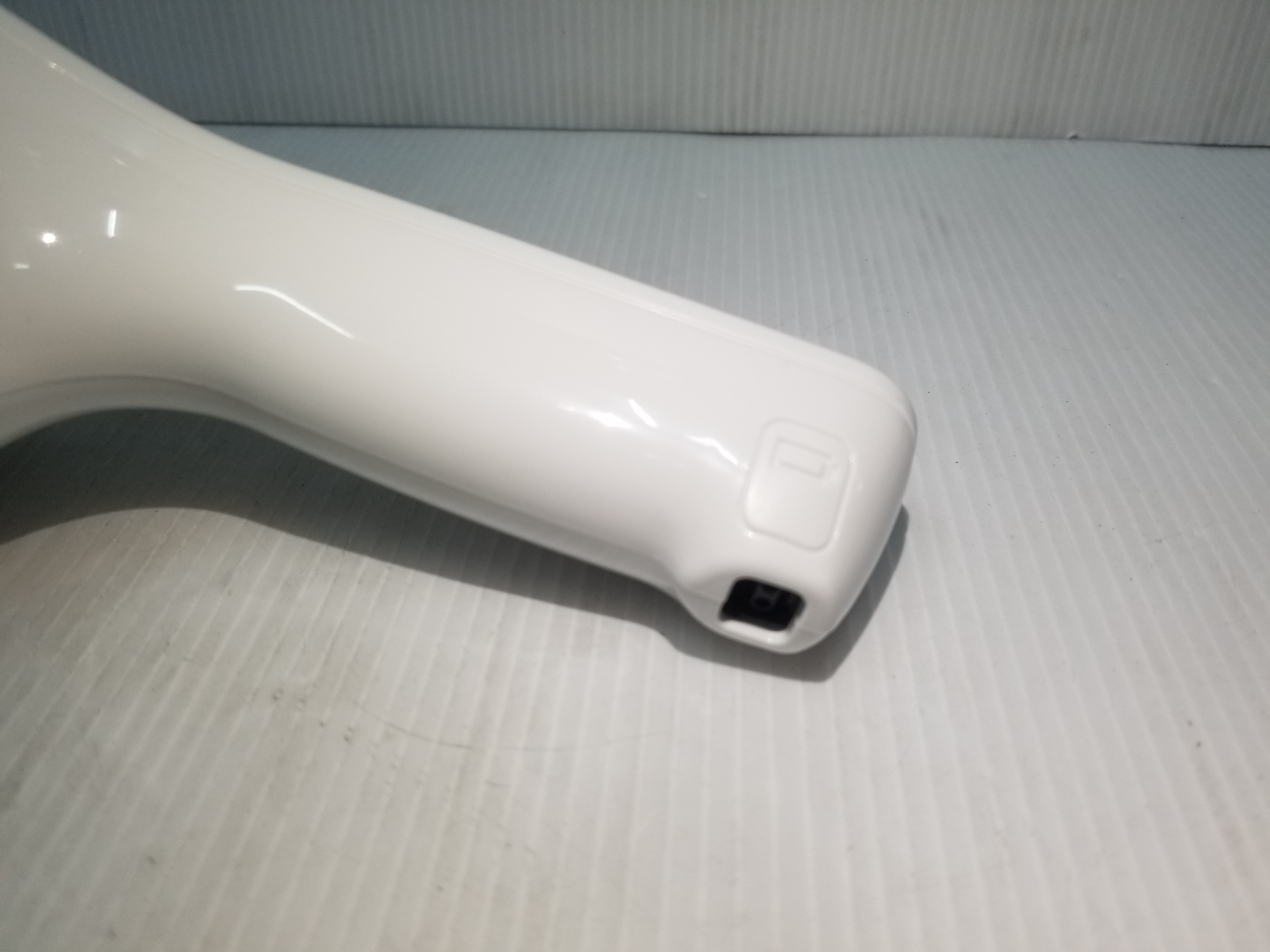 เครื่องดูดฝุ่นมือถือไร้สาย NVB115J BLACK&DECKER REVIVA