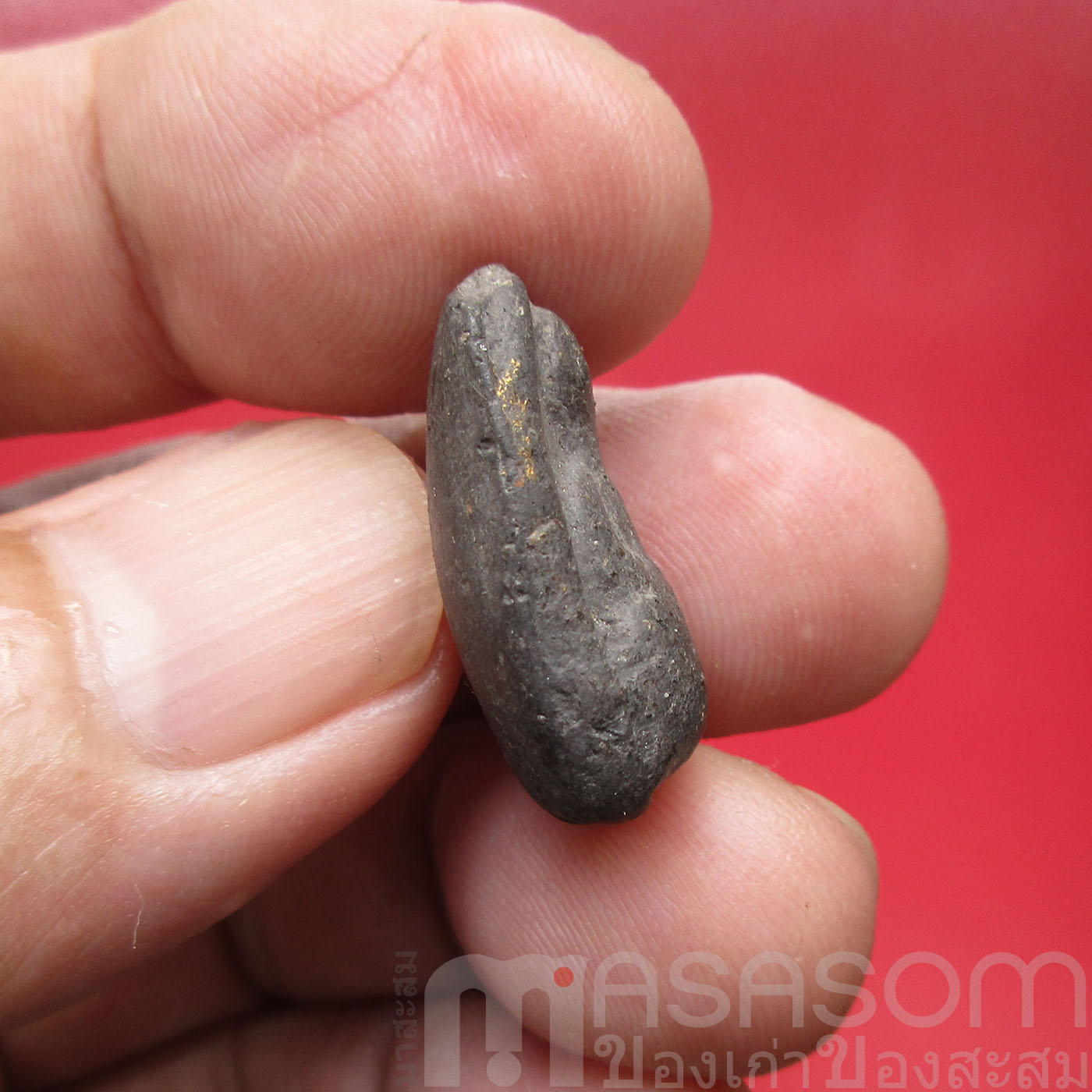 พระเกจิเนื้อผงผสมมวลสาร