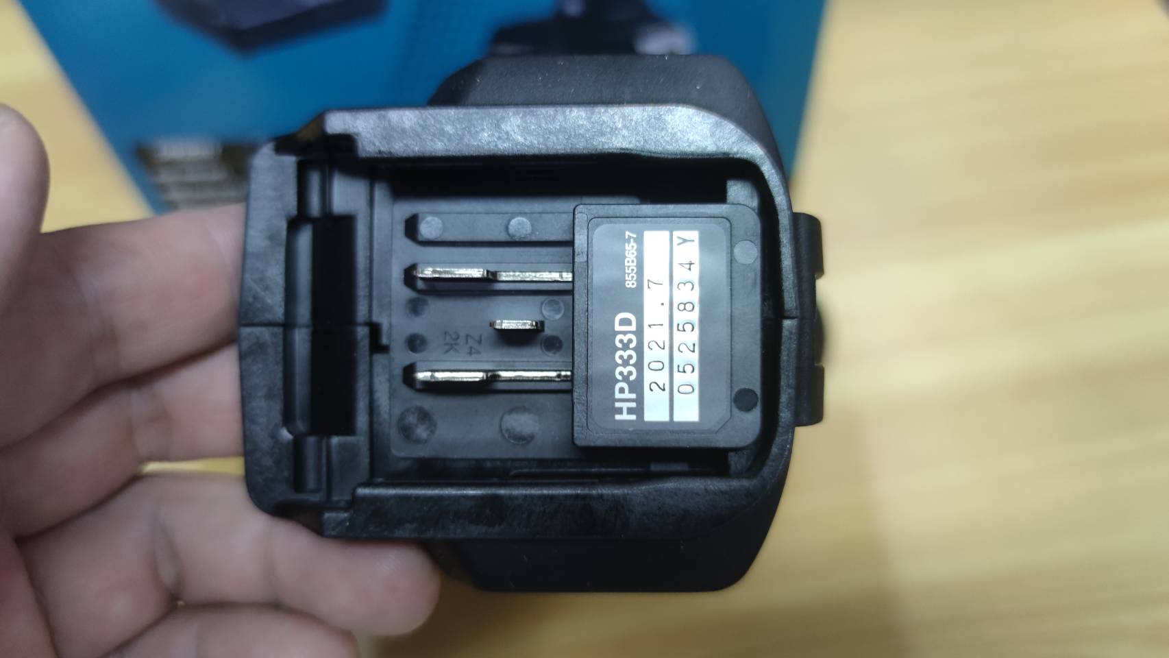 สว่านกระแทกไร้สาย12V HP333DYX3B MAKITA Black Edition