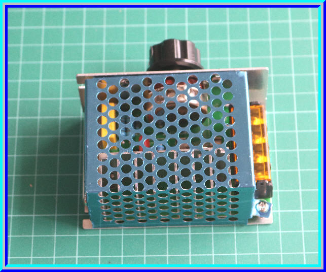 1x ดิมเมอร์ หรี่ไฟ เรกูเลเตอร์ ปรับแรงดันไฟ AC 220V 4000W