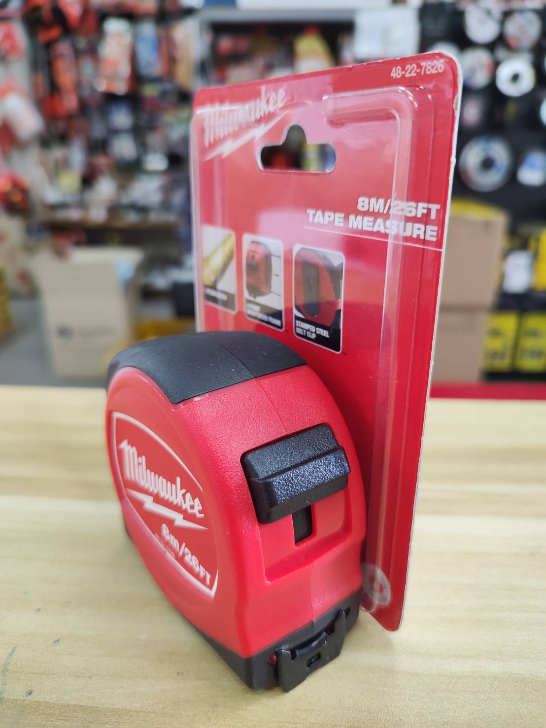 ตลับเมตร8m/26FT RED 48-22-7826 MILWAUKEE