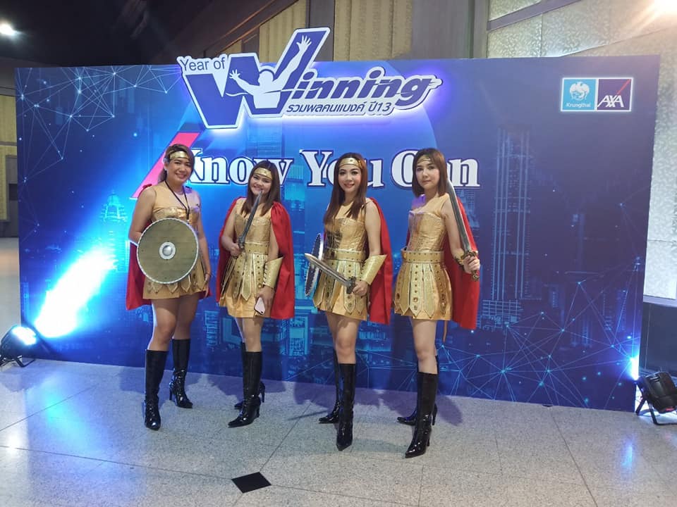 ชุดนักรบโรมันหญิงสีเงิน