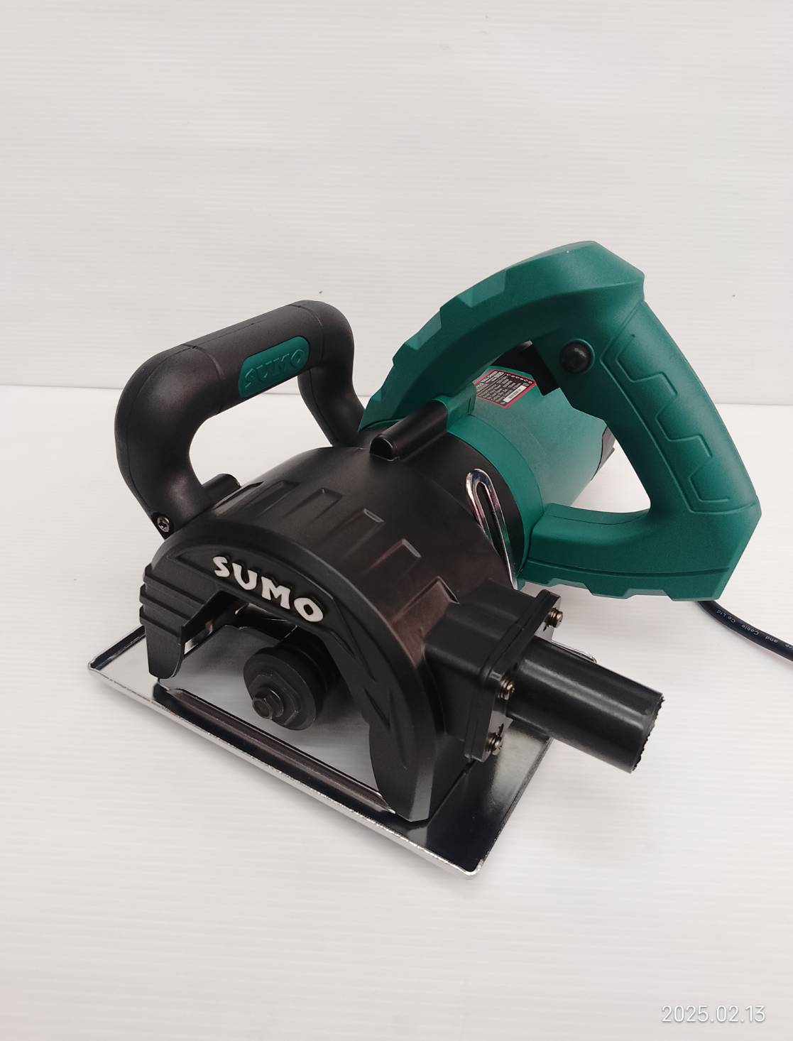 เครื่องเซาะร่องคอนกรีต5" 5025 SUMO