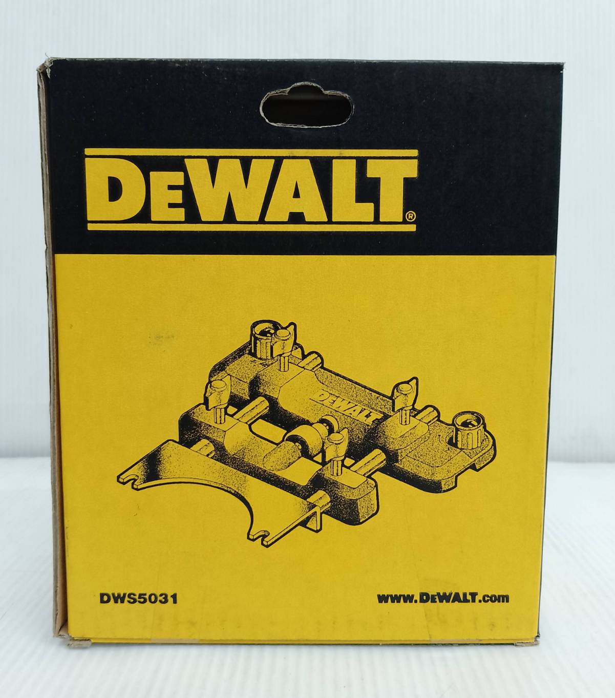 DEWALT รุ่น DWS5031-XJ อุปกรณ์เสริมเครื่องเร้าเตอร์สำหรับติดกับราง