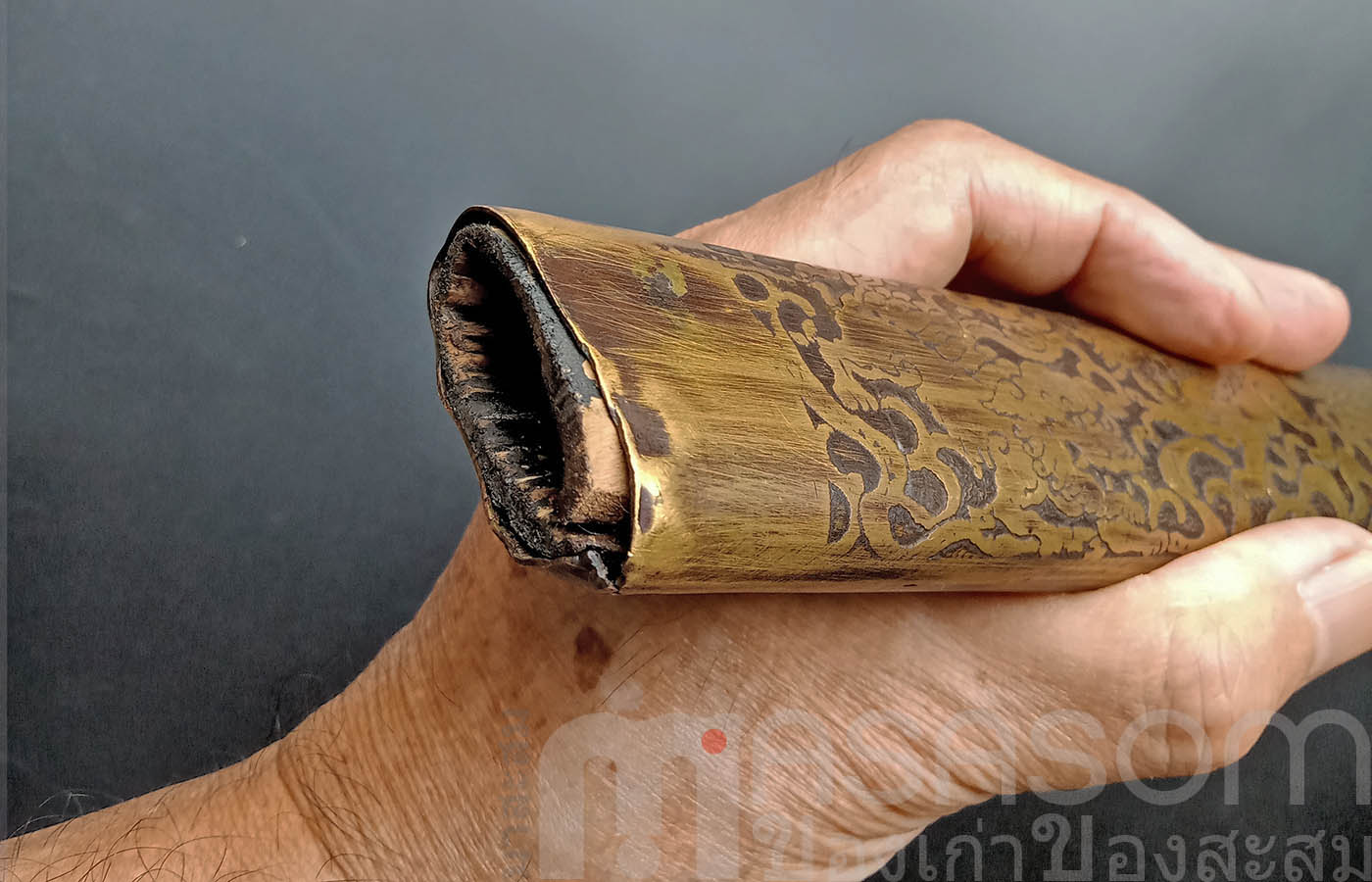 ฝักมีดทองเหลืองเก่า