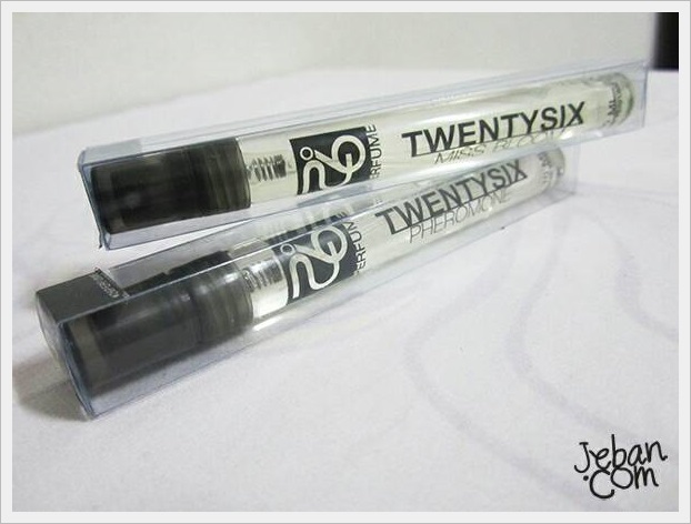 กล่องใส่ ขวดน้ำหอม(10 cc) ขนาด 1.5 x 1.5 x 12 cm