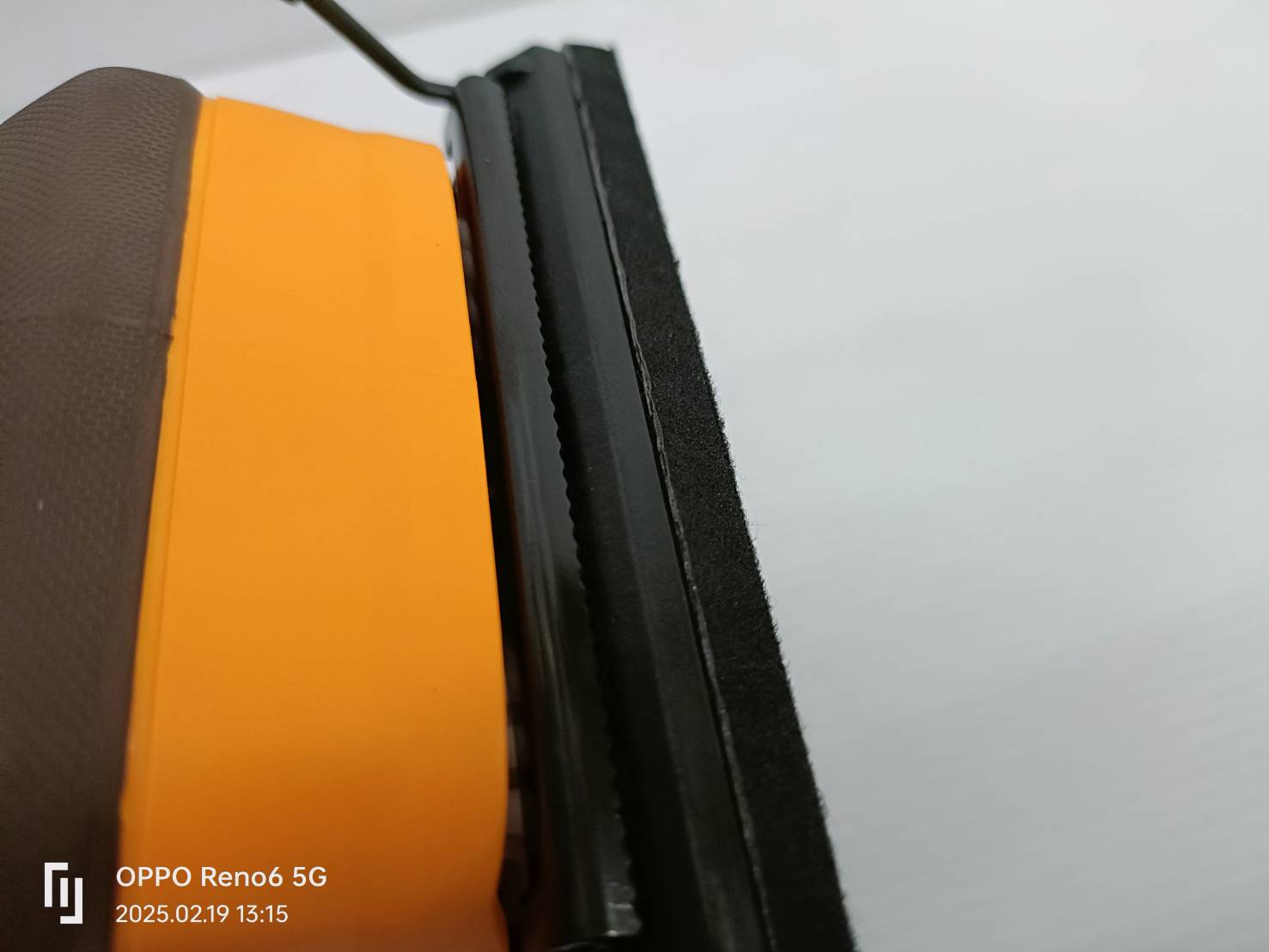 INGCO เครื่องขัดกระดาษทรายเหลี่ยม 240W รุ่น PS2416