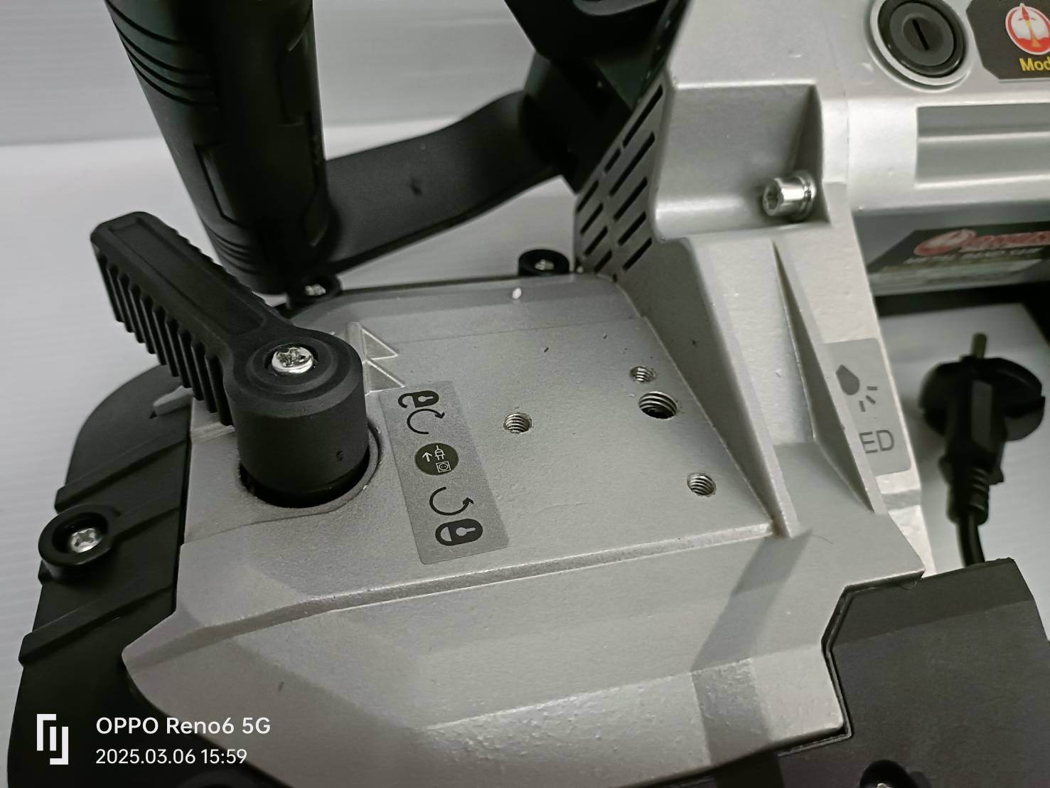 เลื่อยสายพานตัดเหล็ก รุ่น D-OK-MBS127 OKURA