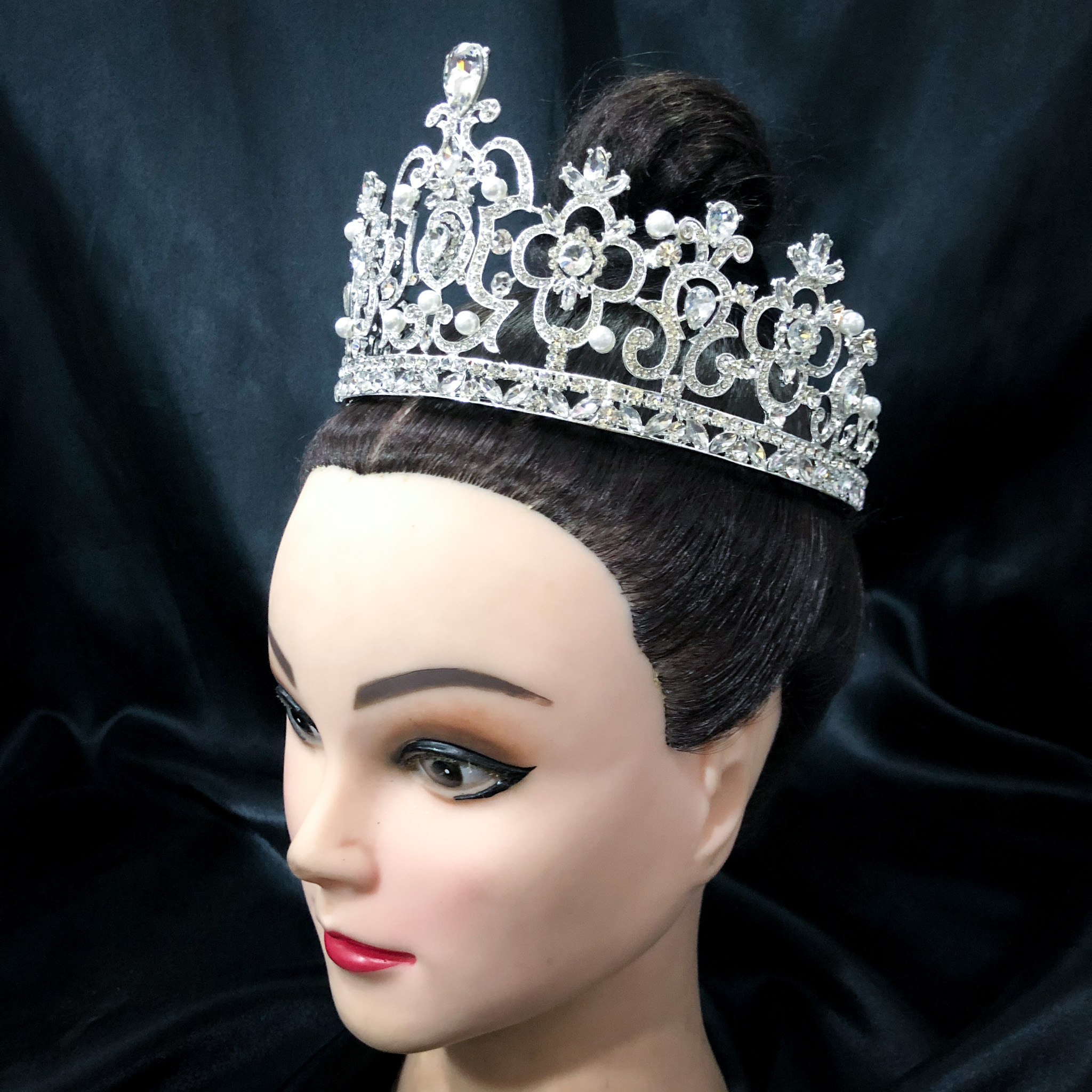 (พร้อมส่ง) เทียร่า 242 ขาว มงกุฎนางงาม มงกุฎเจ้าหญิง งานสวย ปราณีต QCเพชรทุกเม็ด สินค้าพร้อมส่งจากไทย