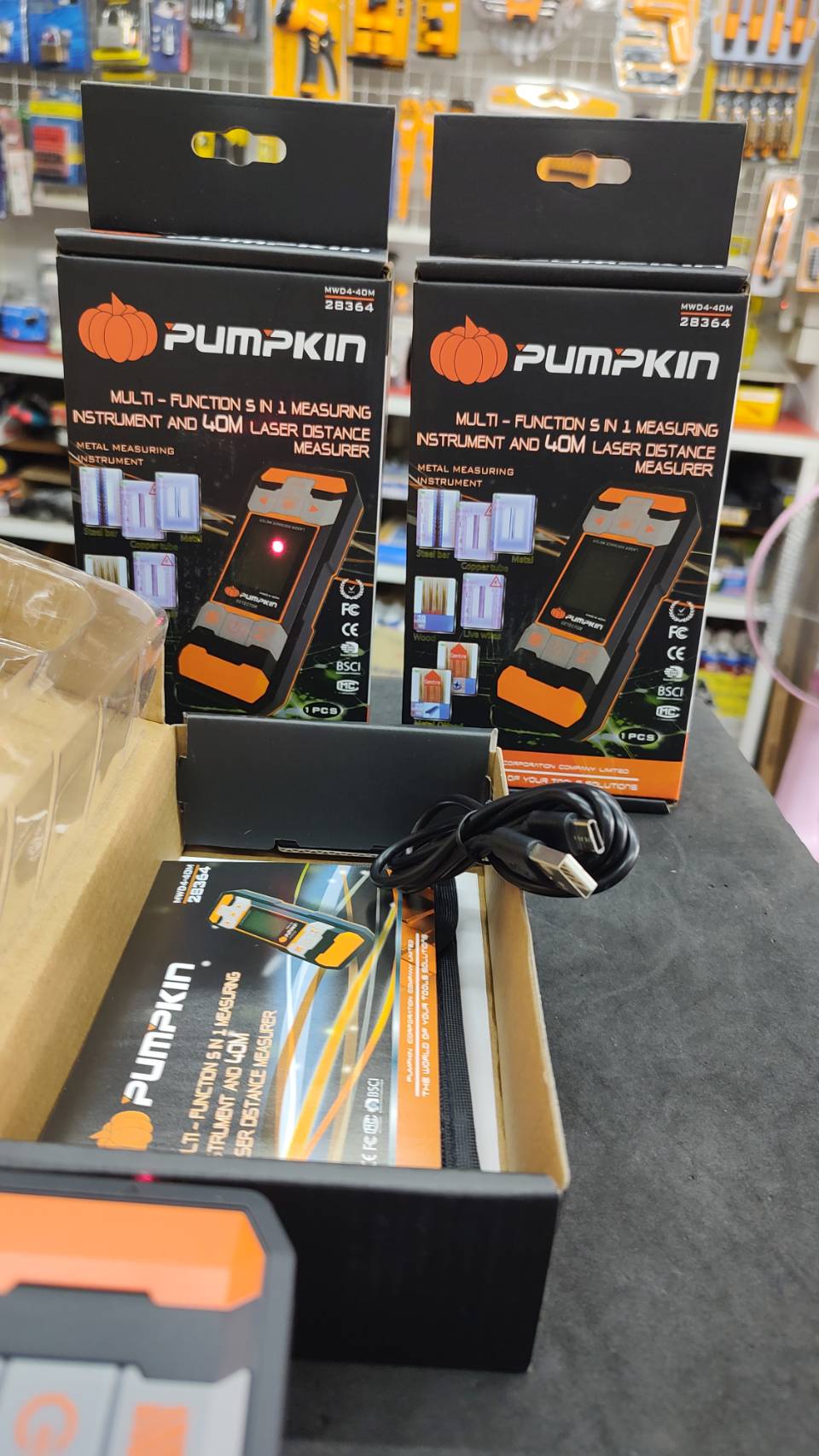 เครื่องสแกนผนัง+วัดระยะ40ม. MWD4-40M PUMPKIN 28364