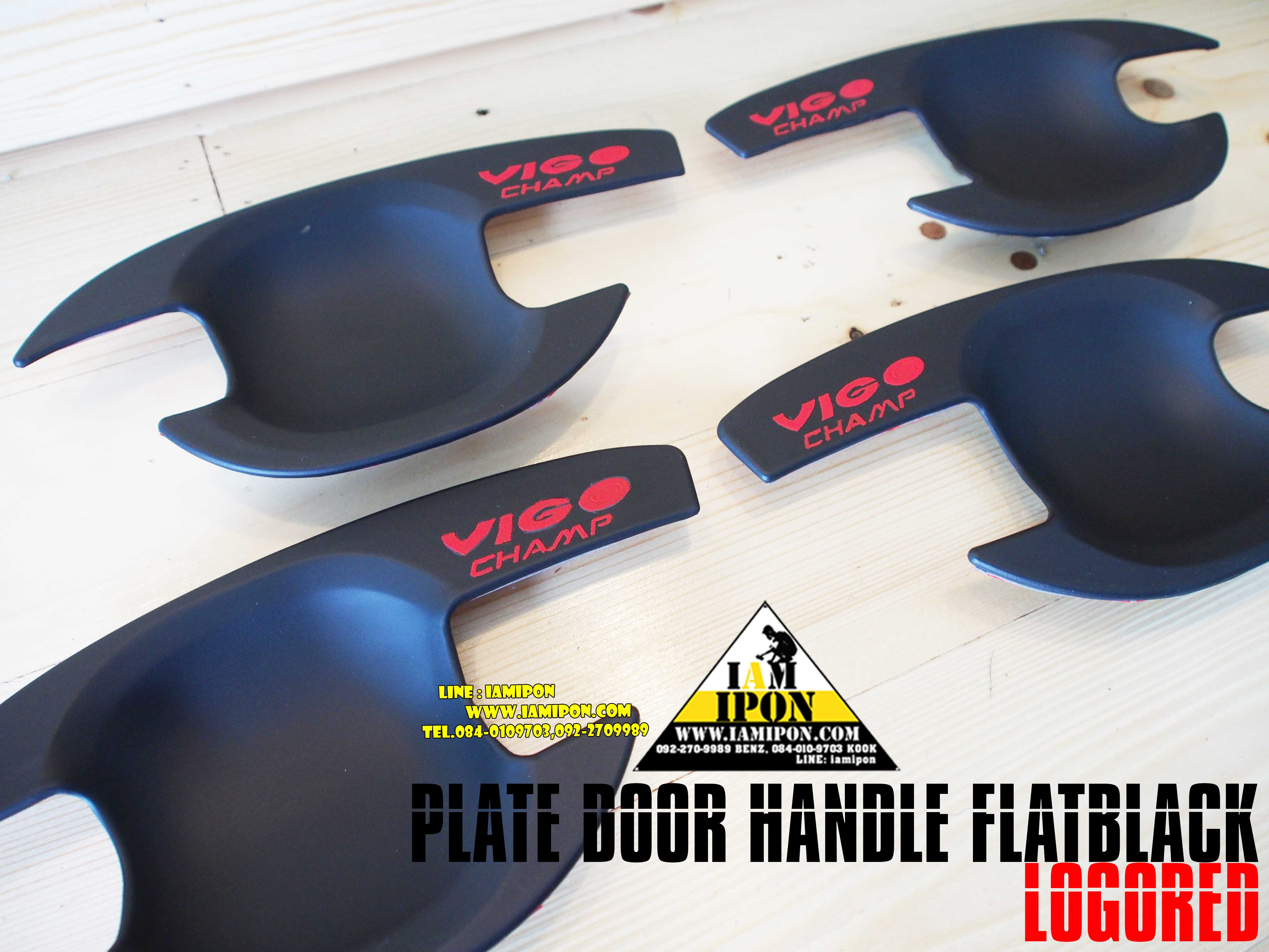 PLATE DOOR HANDLE FLATBLACK LOGORED VIGO เบ้ารองมือเปิดวีโก้ดำด้านโลโก้แดง